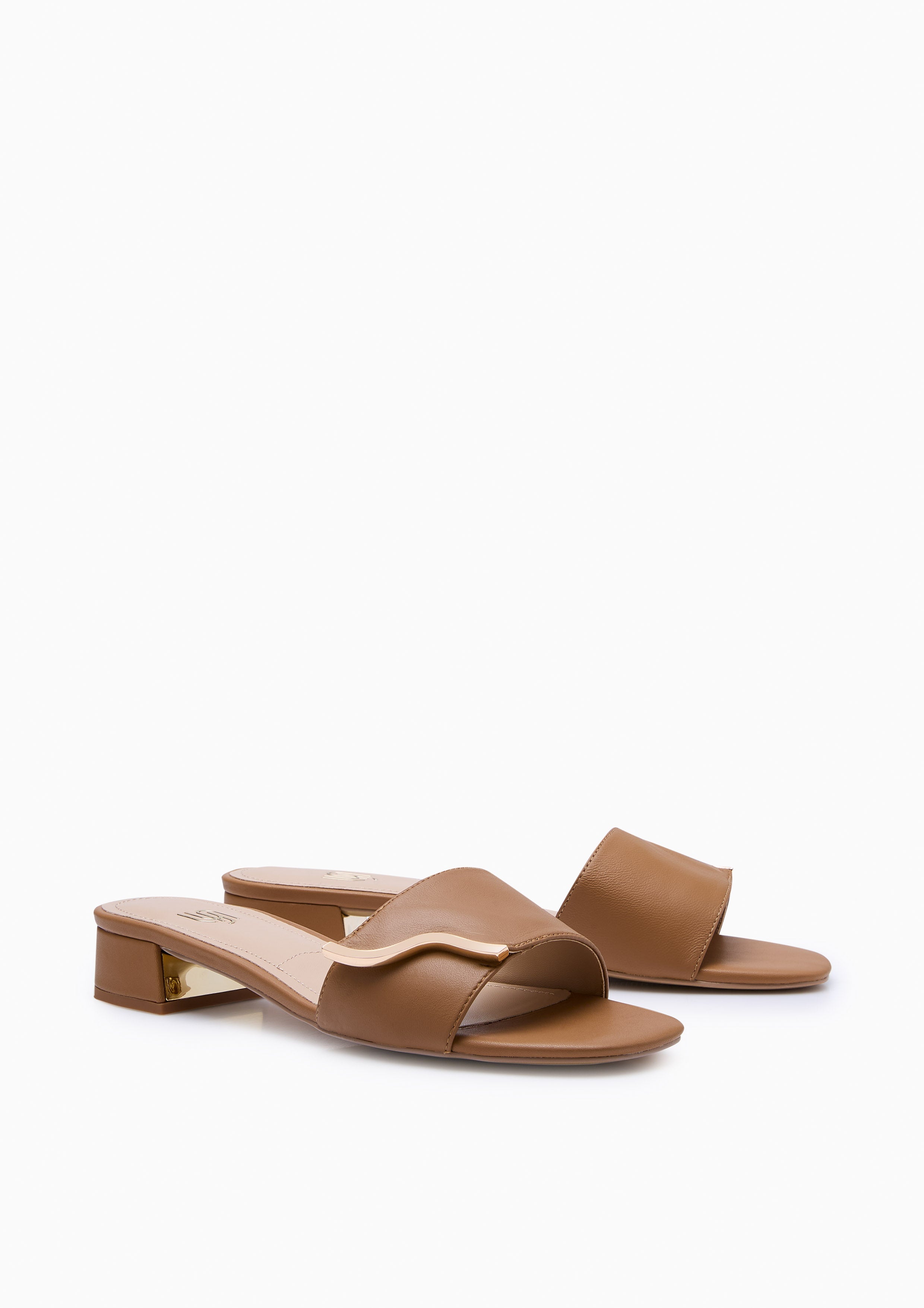 Eliza Infinite Sandals Brown