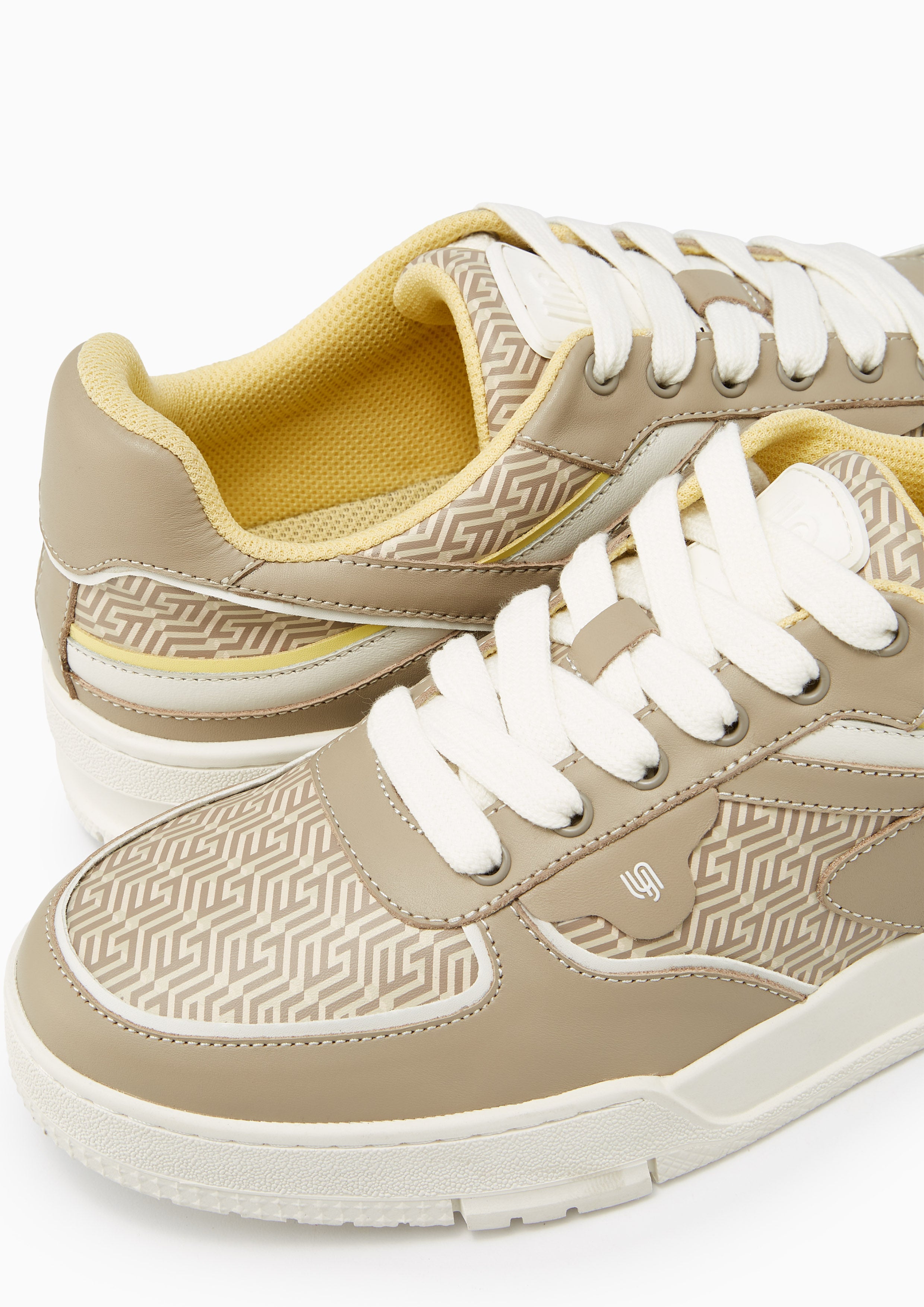 Velux Infinite Print Sneakers Beige