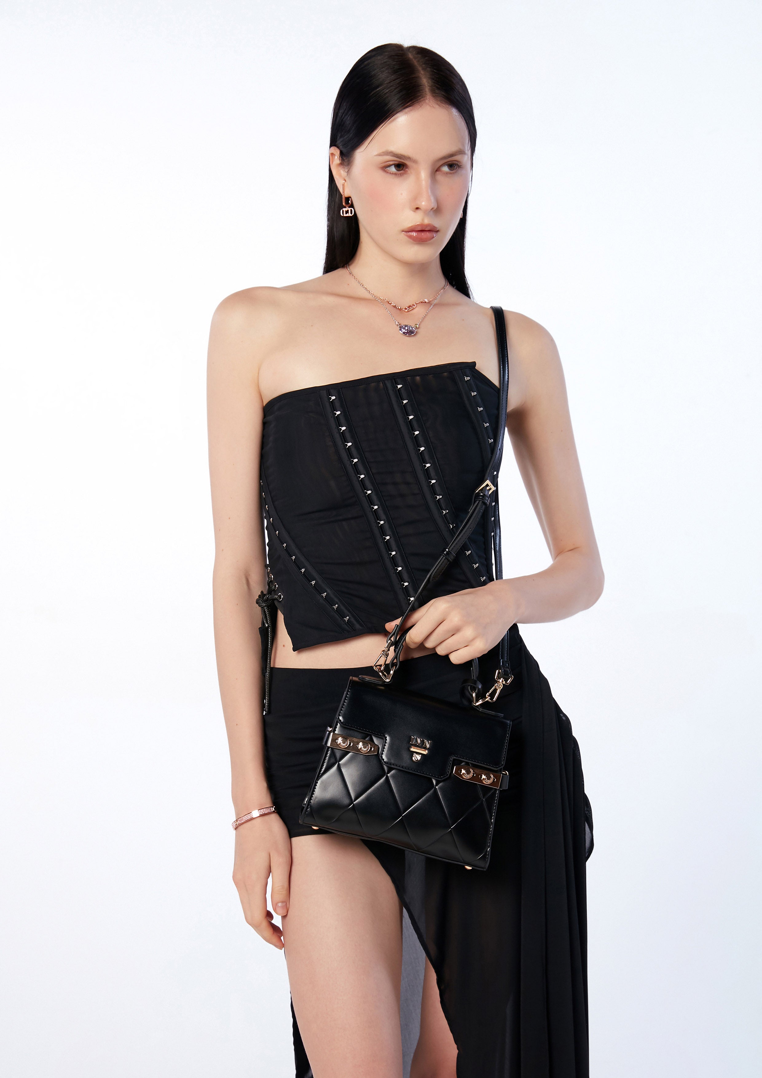 Re-Edit Wonder Ray Top Handle Bag S black : ร้านลินออนไลน์ Re-Edit Wonder Ray Top Handle Bag S black : ร้านลินออนไลน์