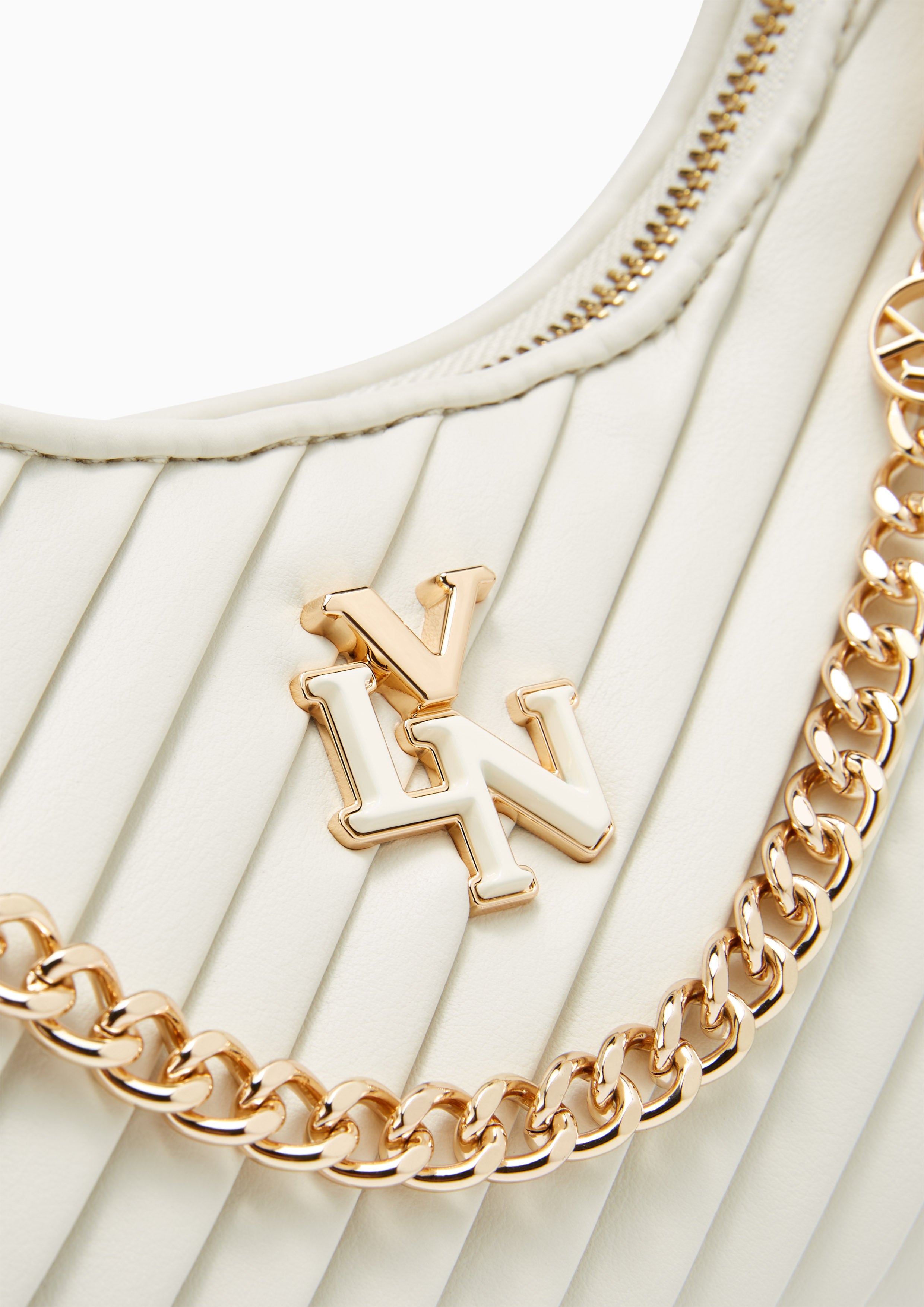 Pleat Rexha M Shoulder Bag Off-White