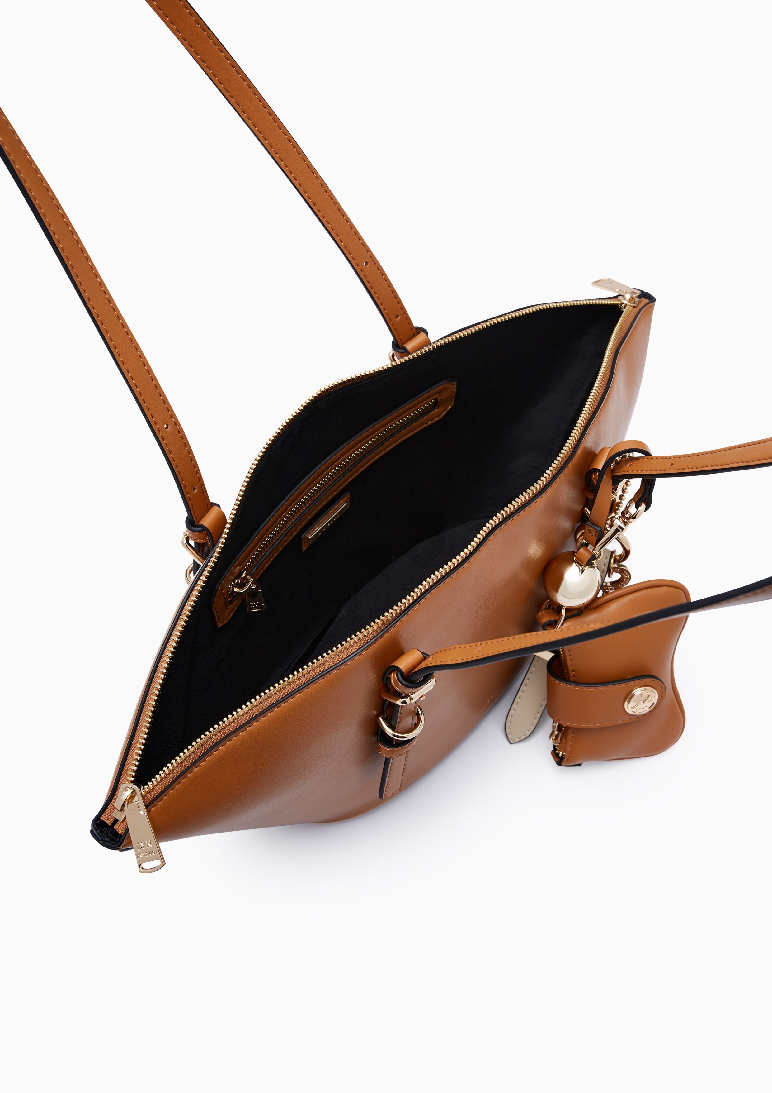 Montae M Handle Bag Brown