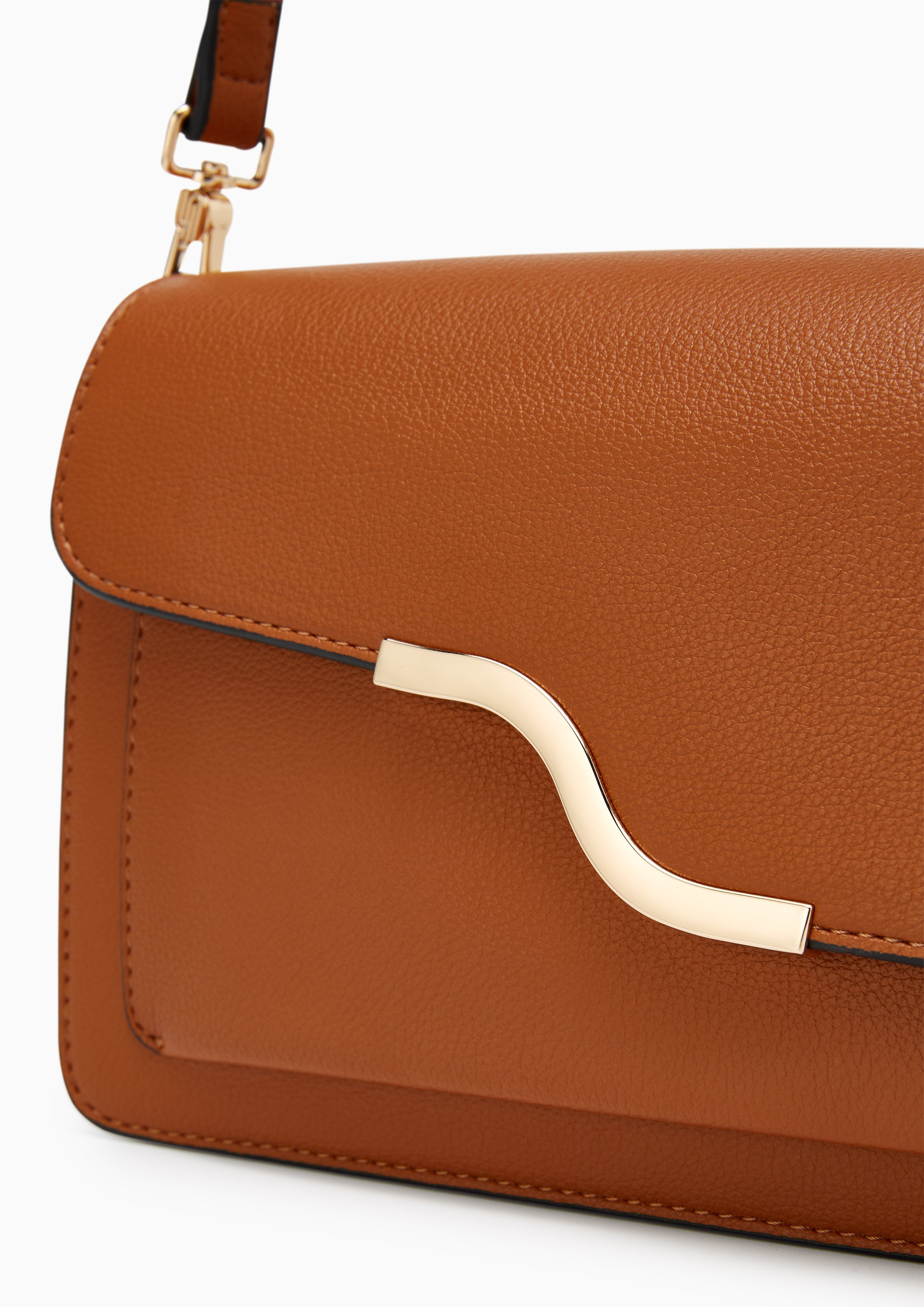 กระเป๋าสะพายไหล่ Star Infinite M