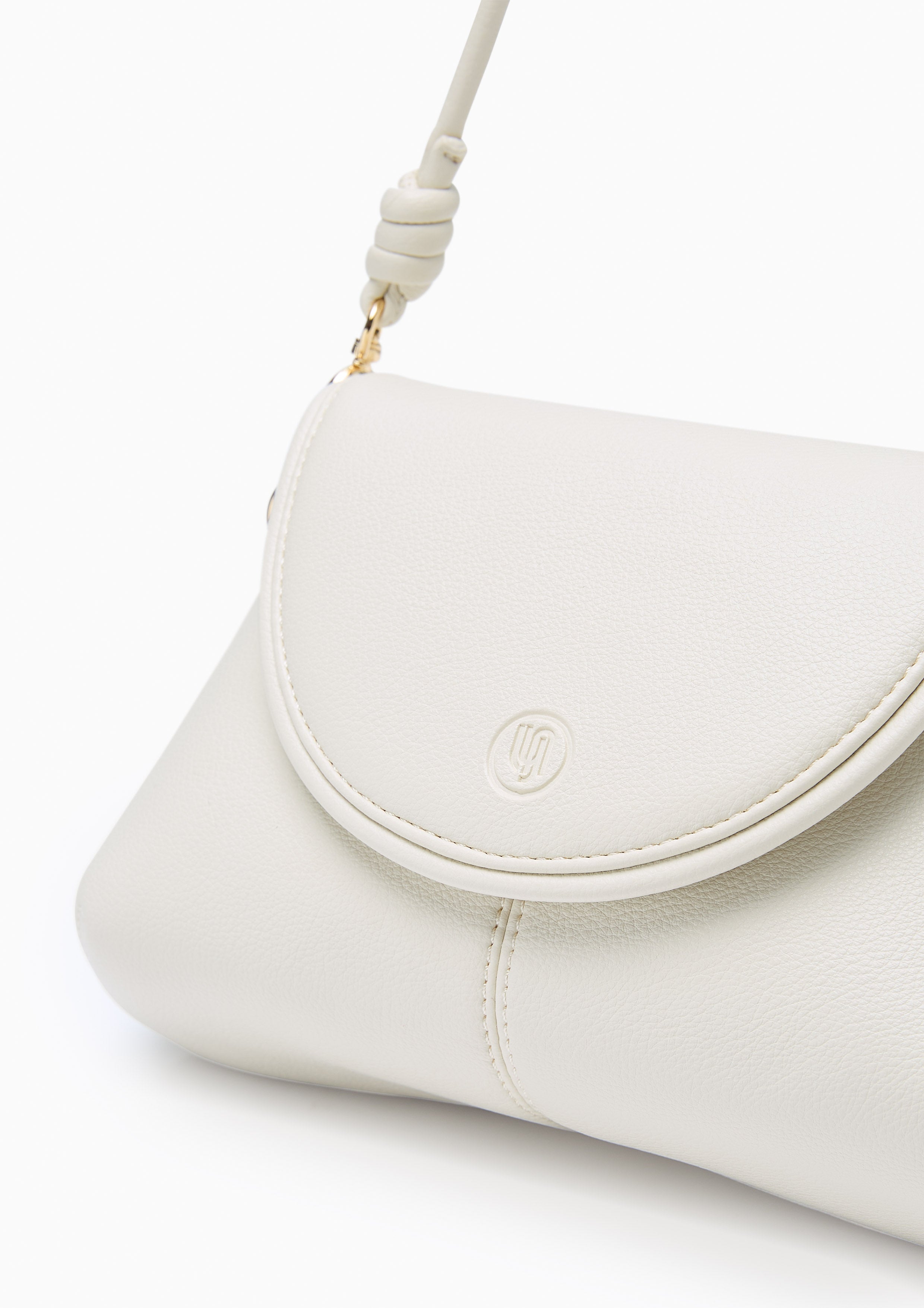 Pillow Flap Shoulder Bag Ivory