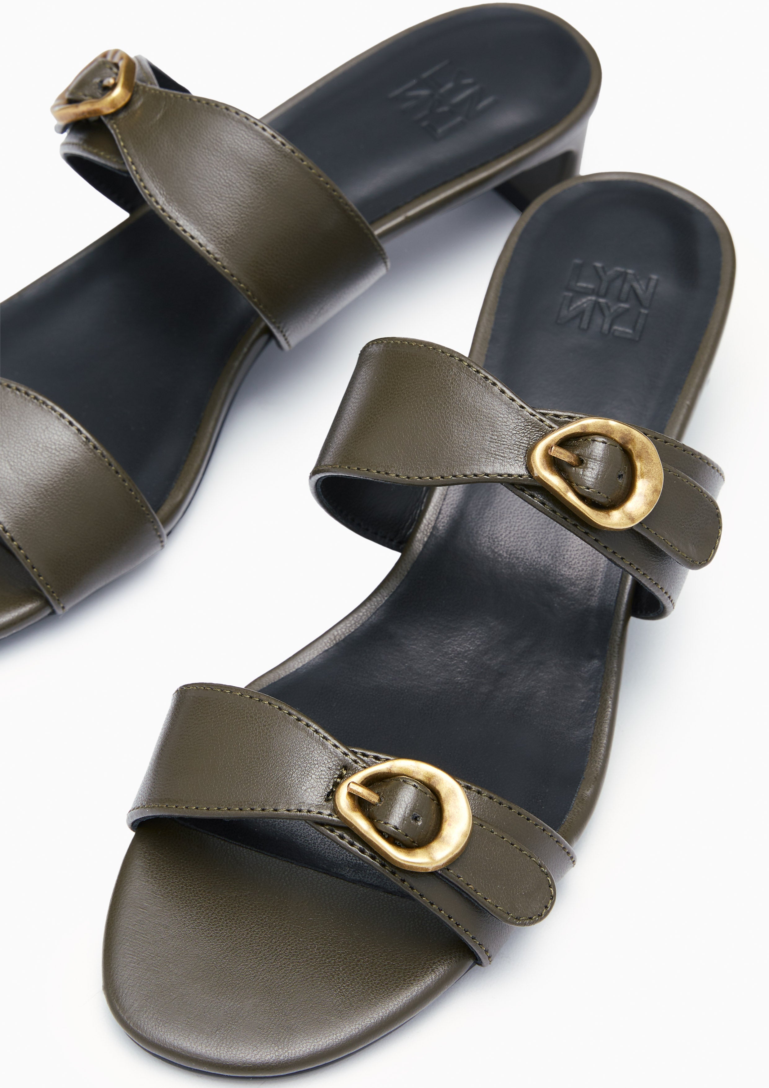 รองเท้าแตะส้นสูง Lyna