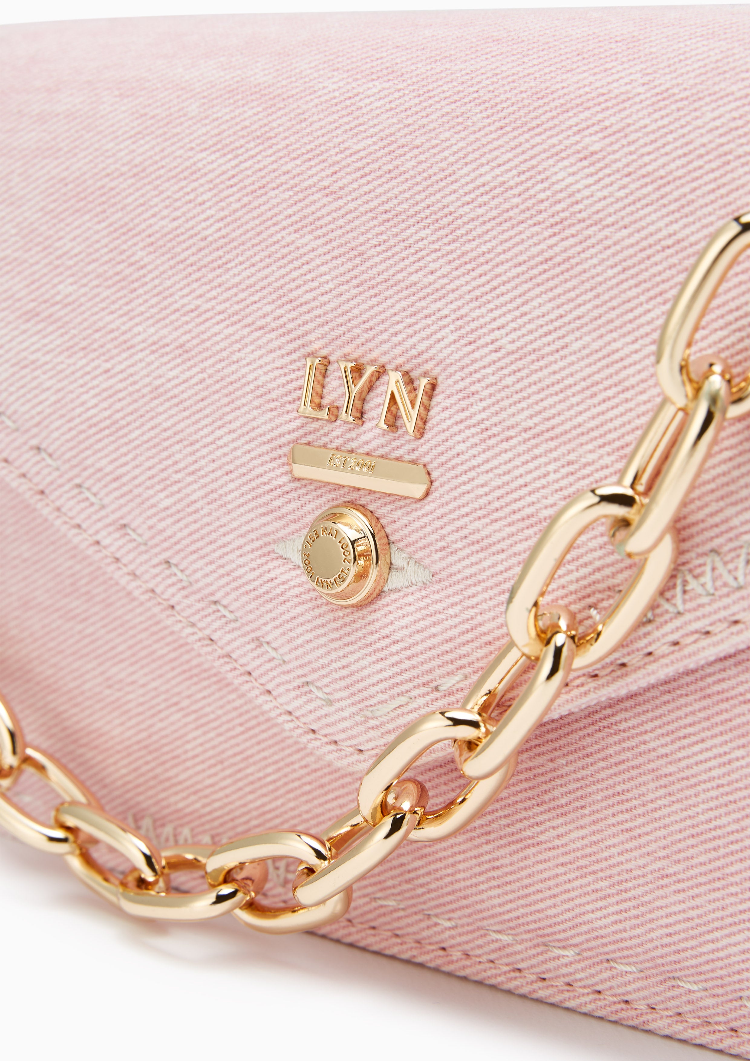 Re-Edit Stitched Wallet On Chain Light Pink