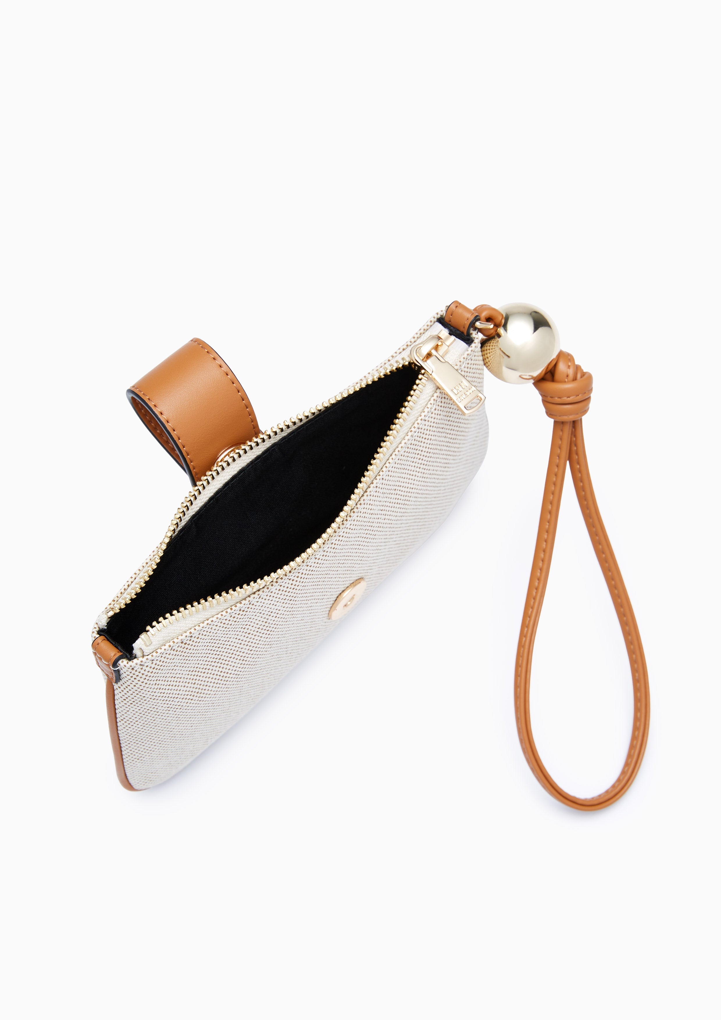 Montae Wristlet Brown