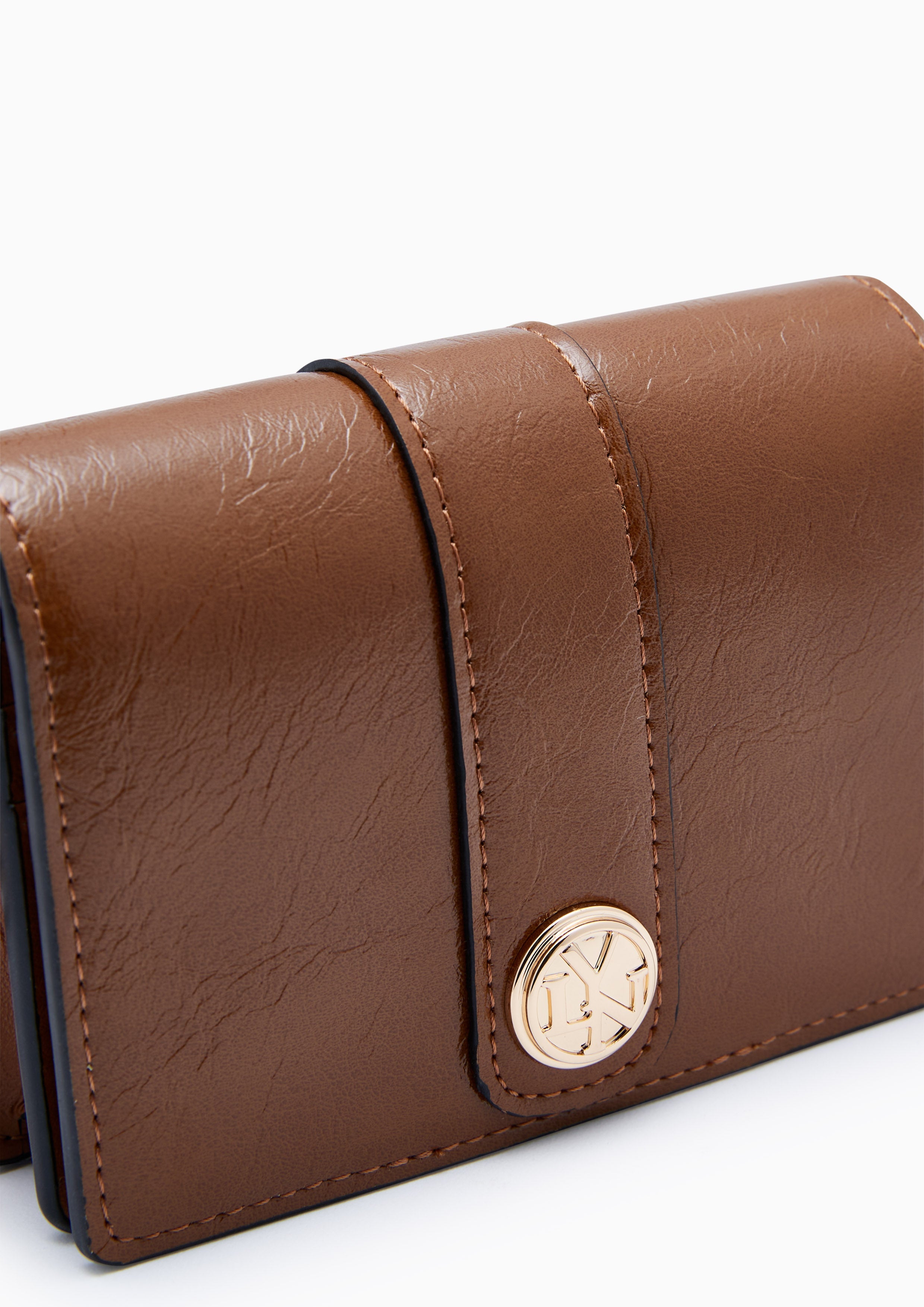 Montae Wallet On Chain Brown