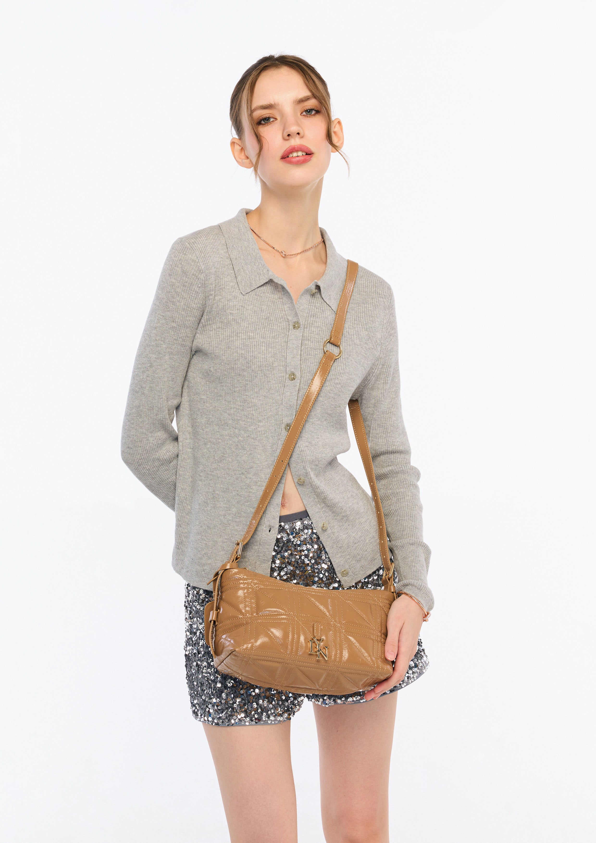  Daniela M Shoulder Bag Brown