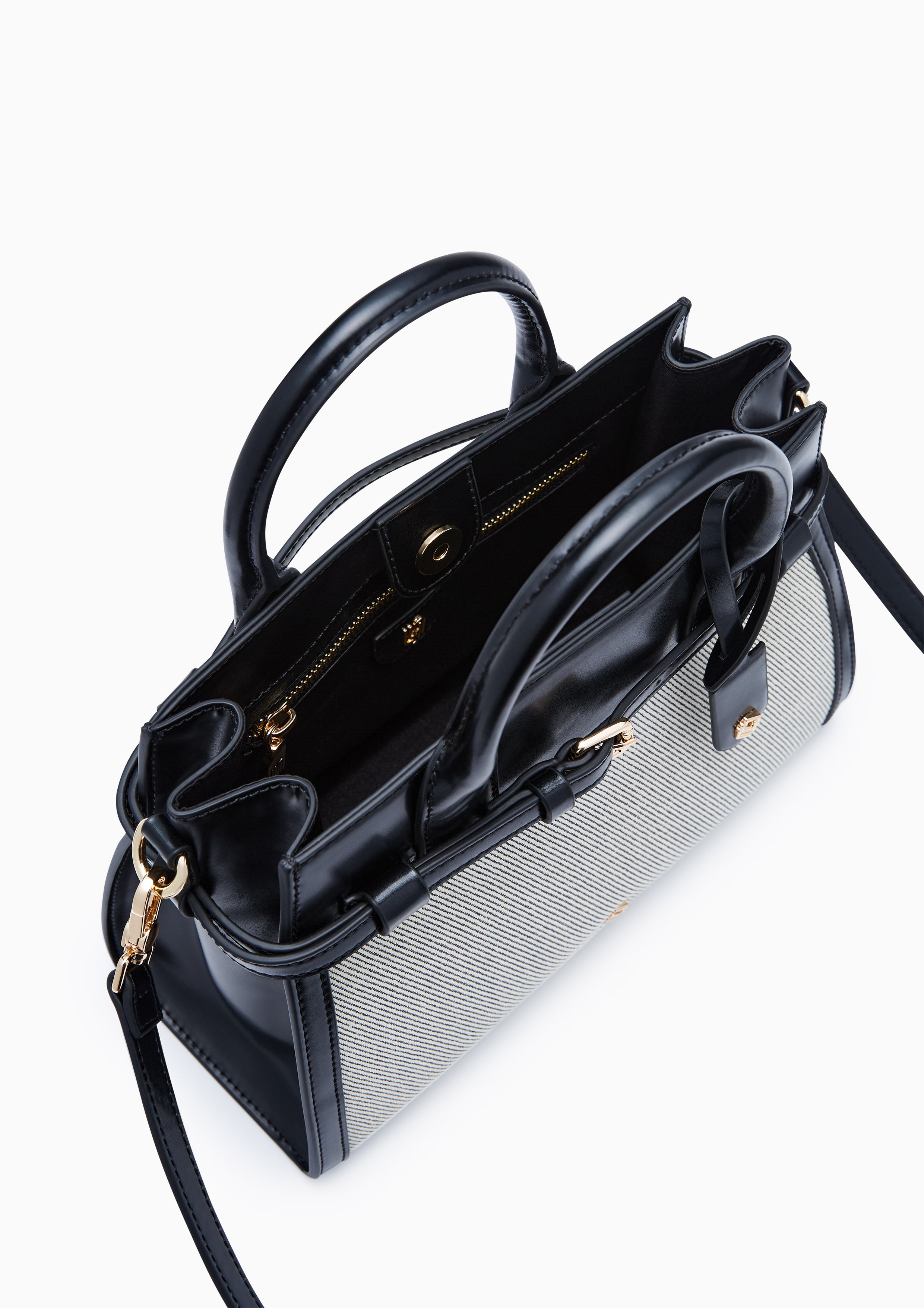 กระเป๋าถือ GEM M