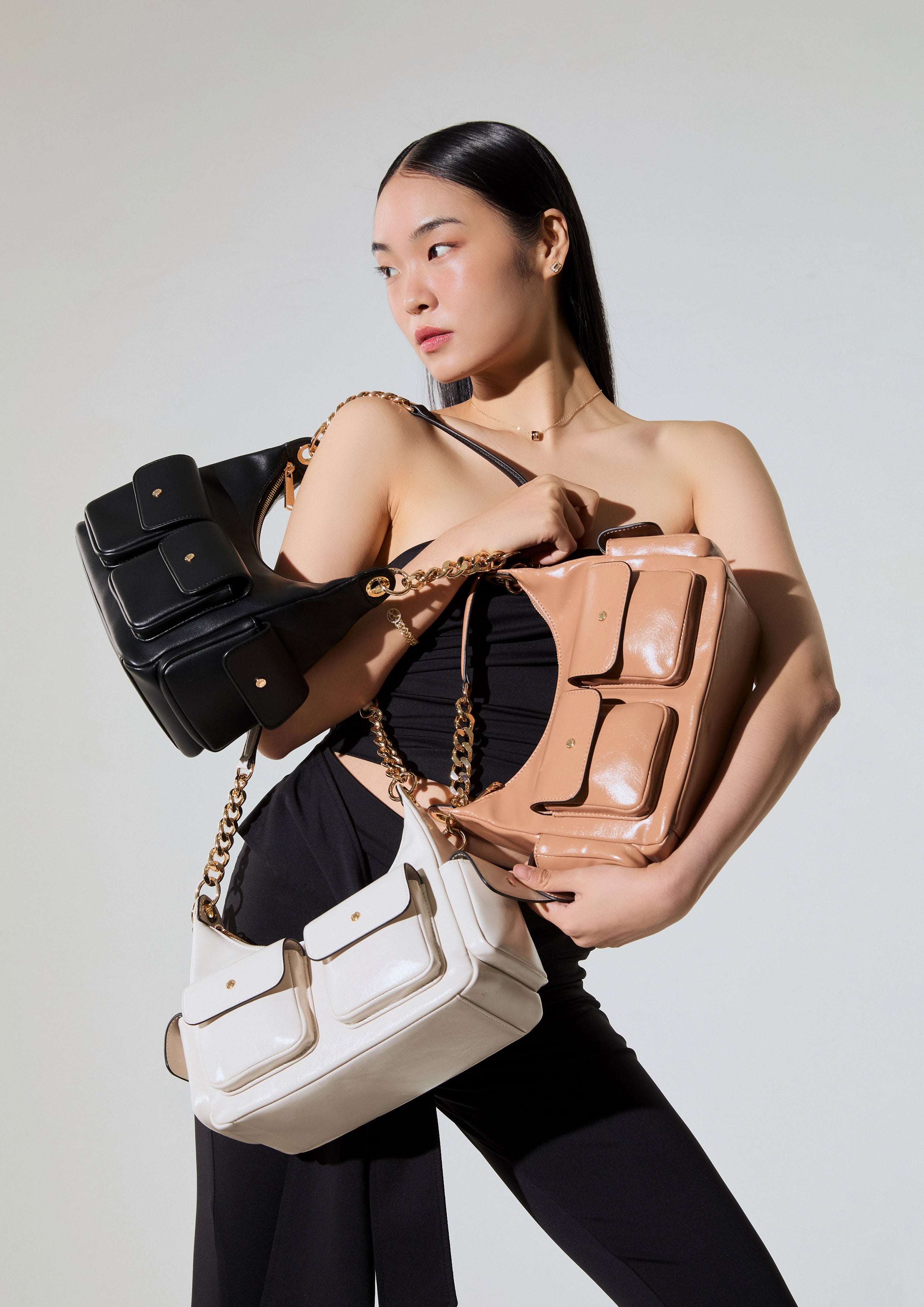 กระเป๋าสะพายไหล่ Renny M