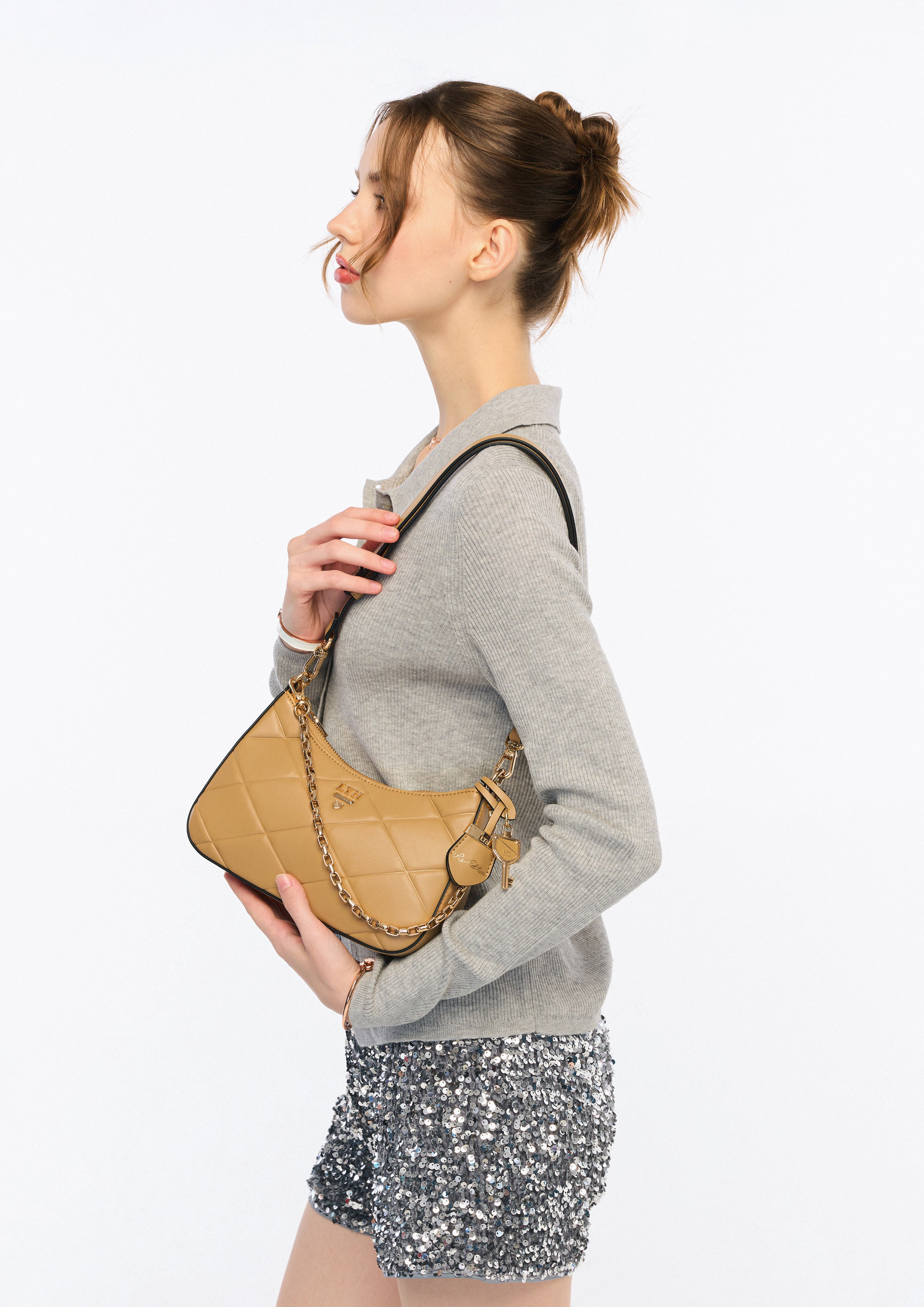 กระเป๋าสะพายไหล่ Re-Edit Rosee S Emb