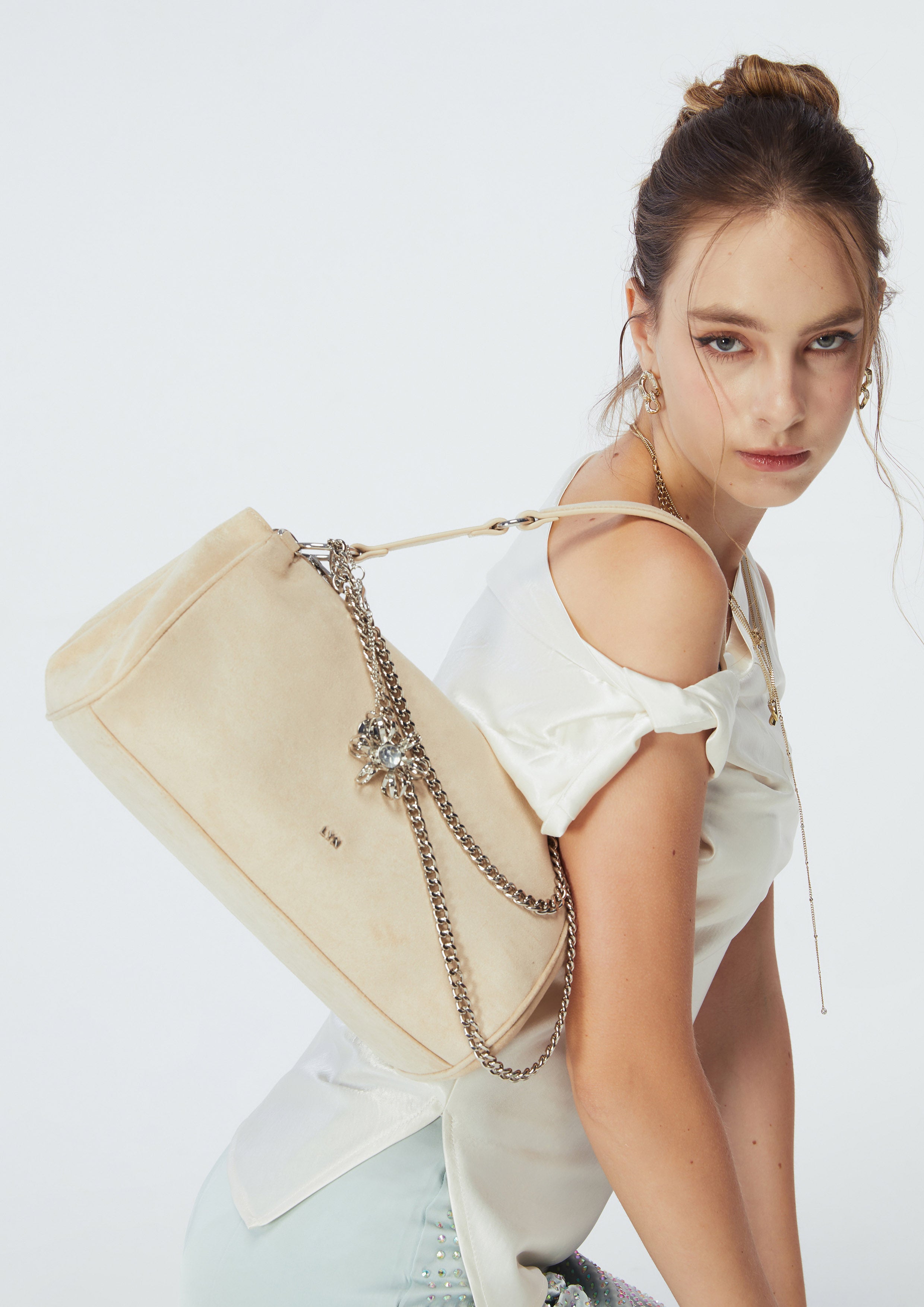 กระเป๋าสะพายไหล่ Pista M