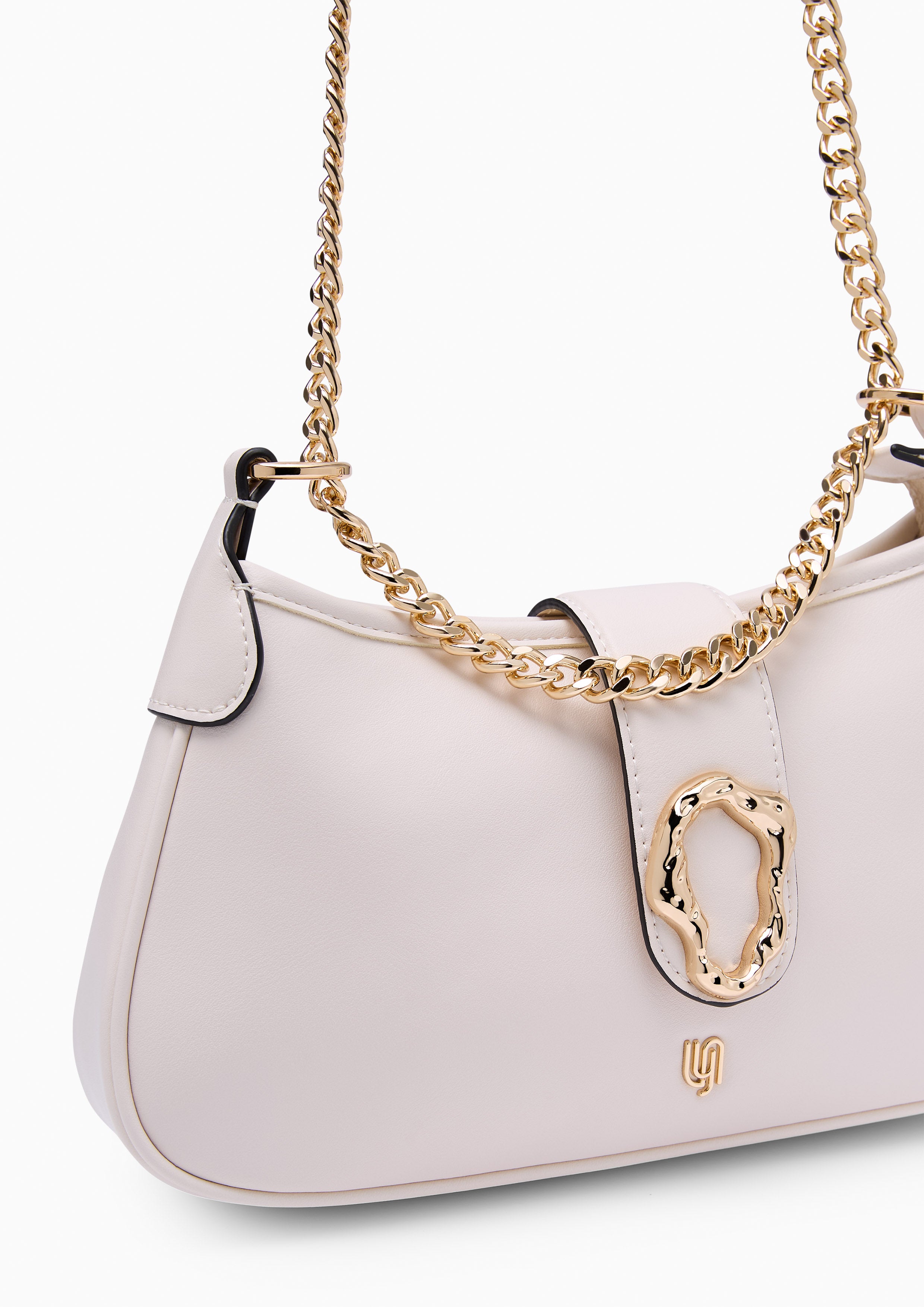 Vary Infinite Shoulder Bag Ivory
