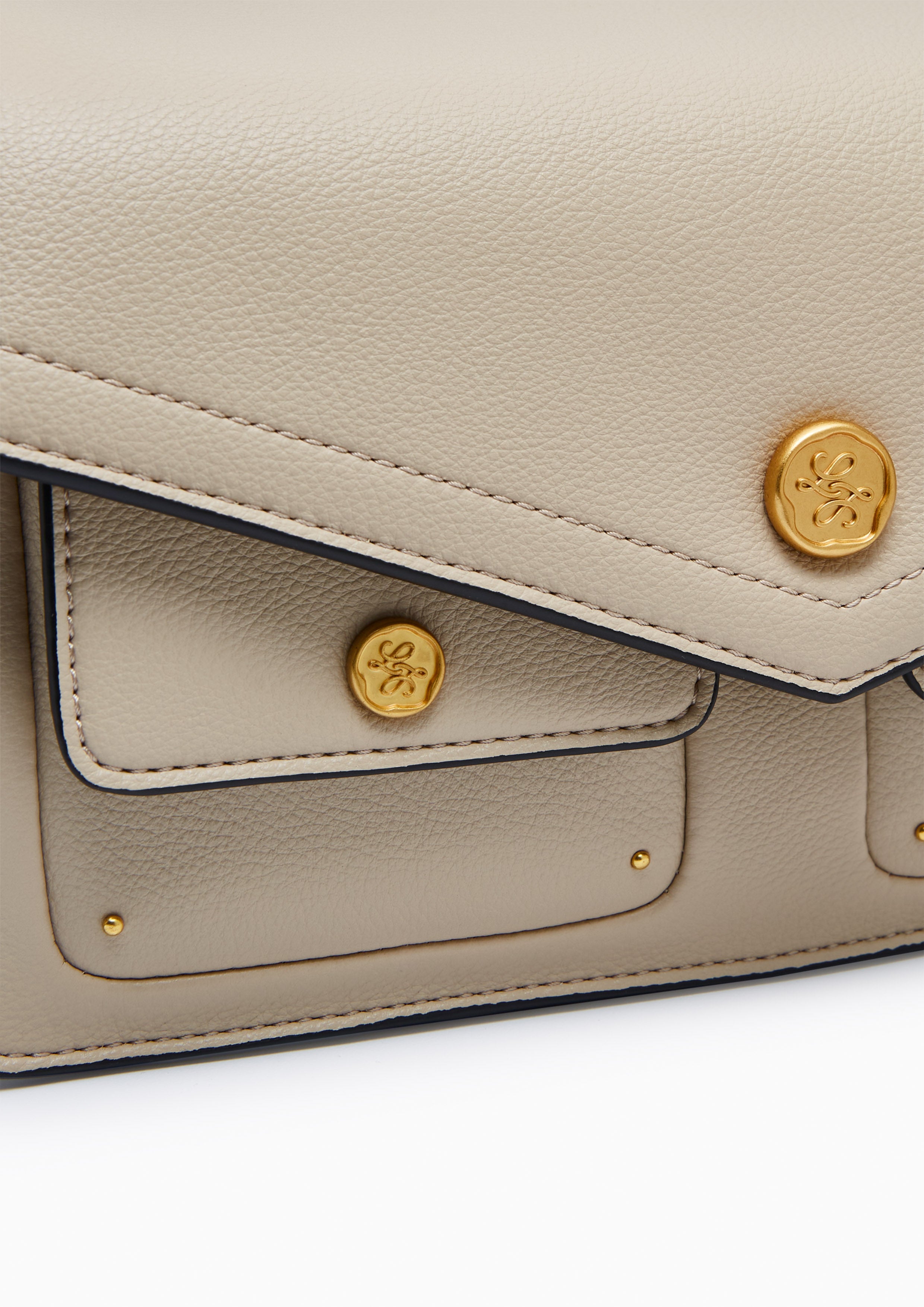 กระเป๋าสะพายไหล่ Atelier M