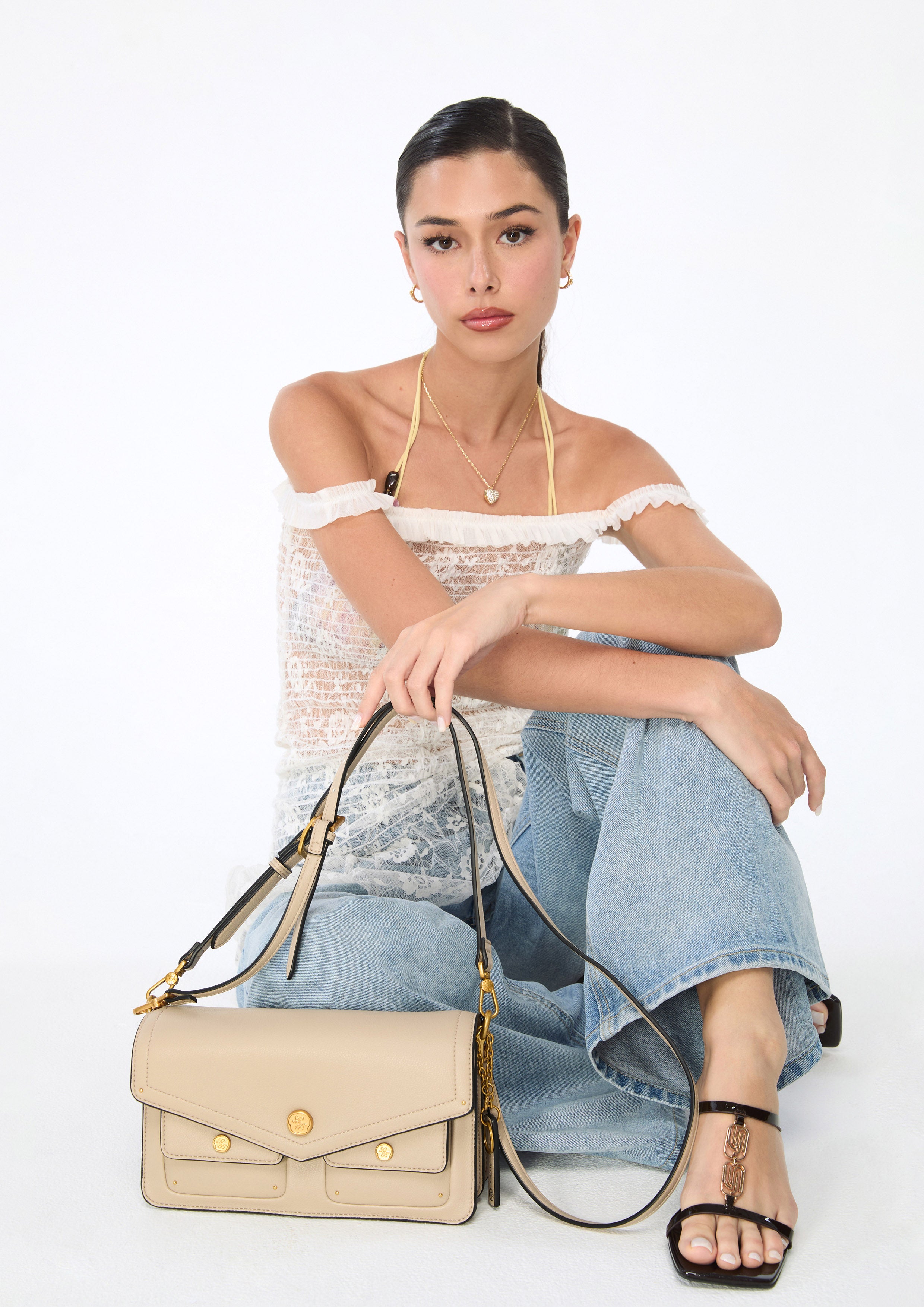 กระเป๋าสะพายไหล่ Atelier M