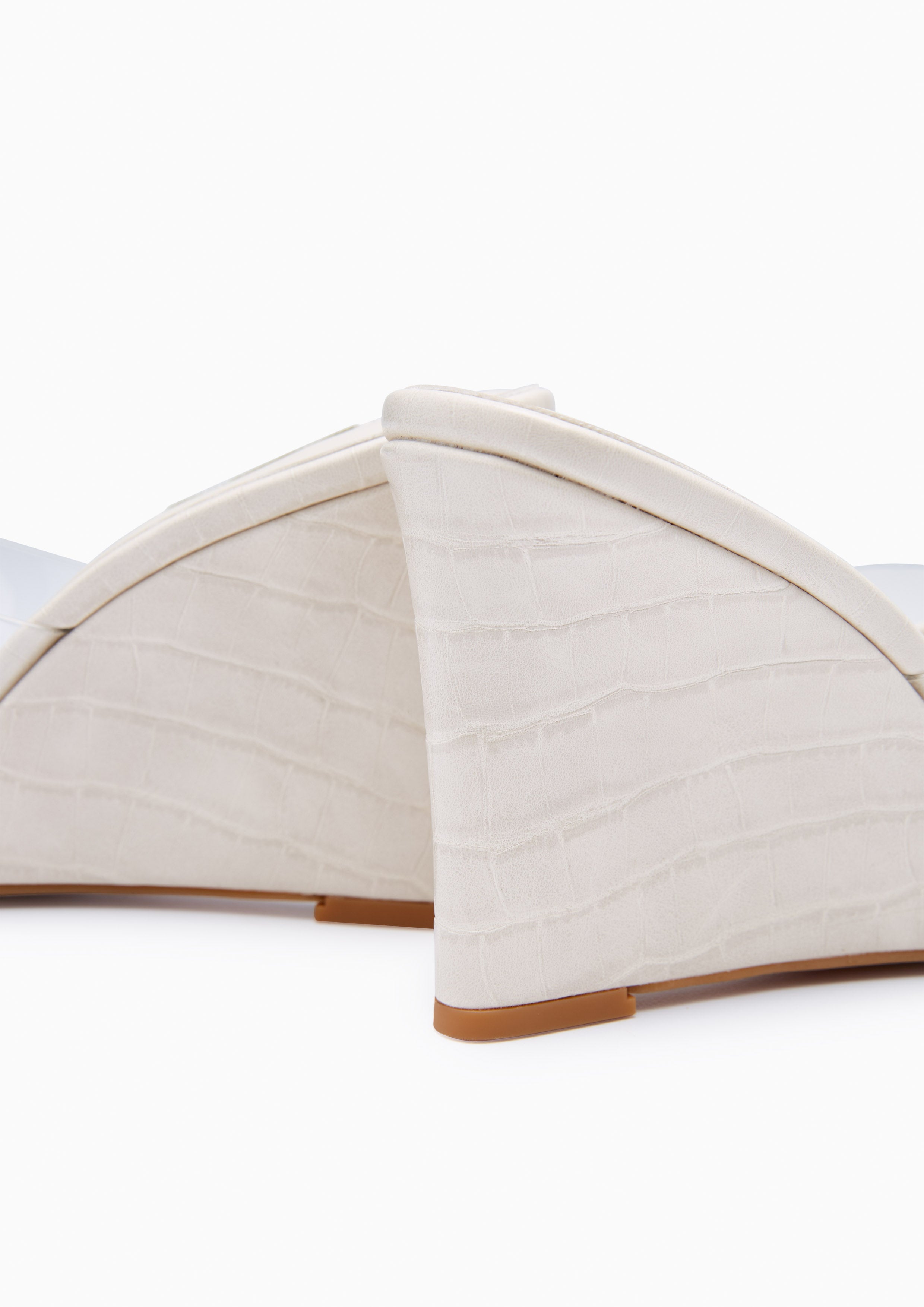 Trixie Wedge Sandals Ivory