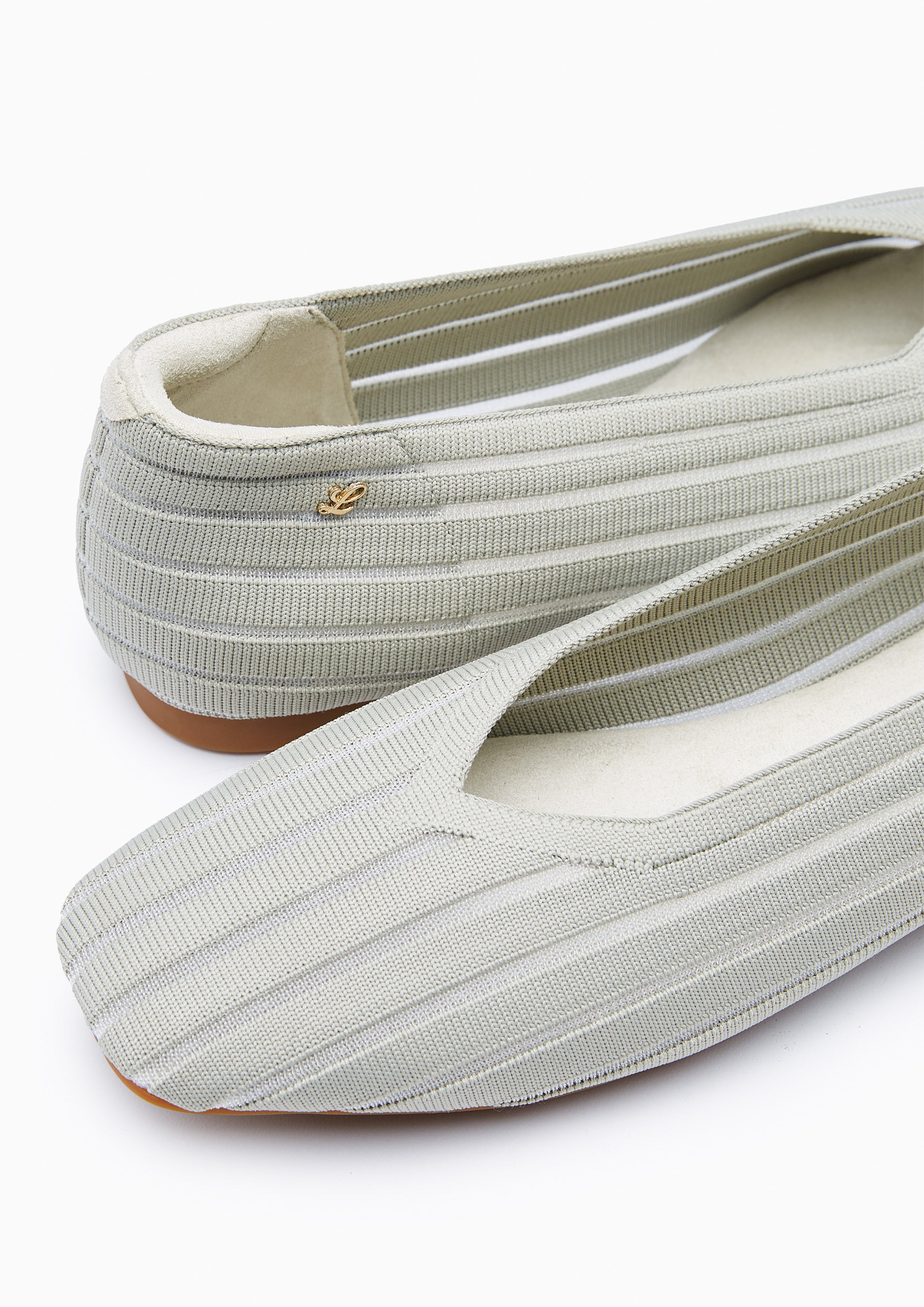 รองเท้าบัลเลต์ รุ่น Charm Stripe