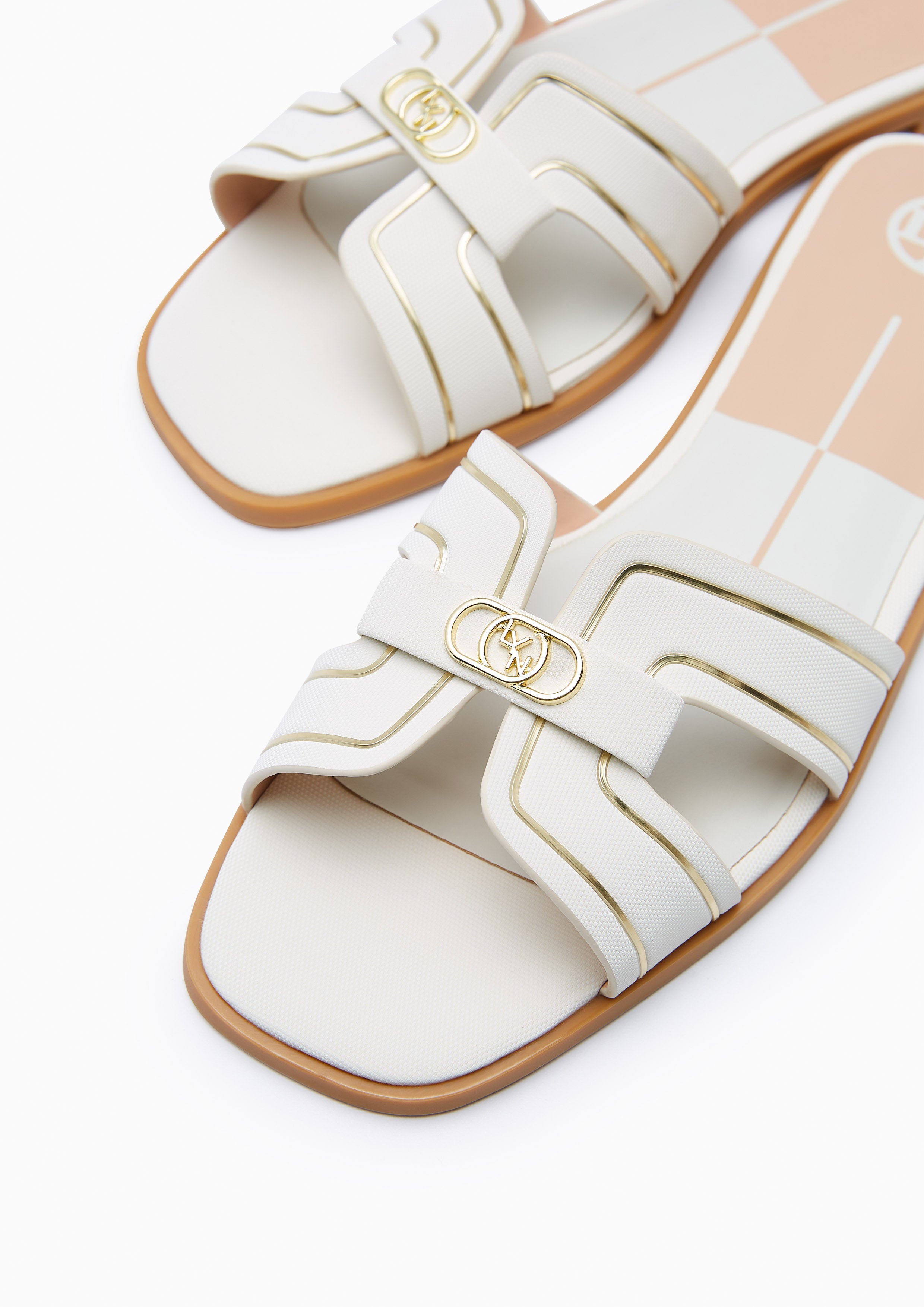 รองเท้าแตะ รุ่น Hey II