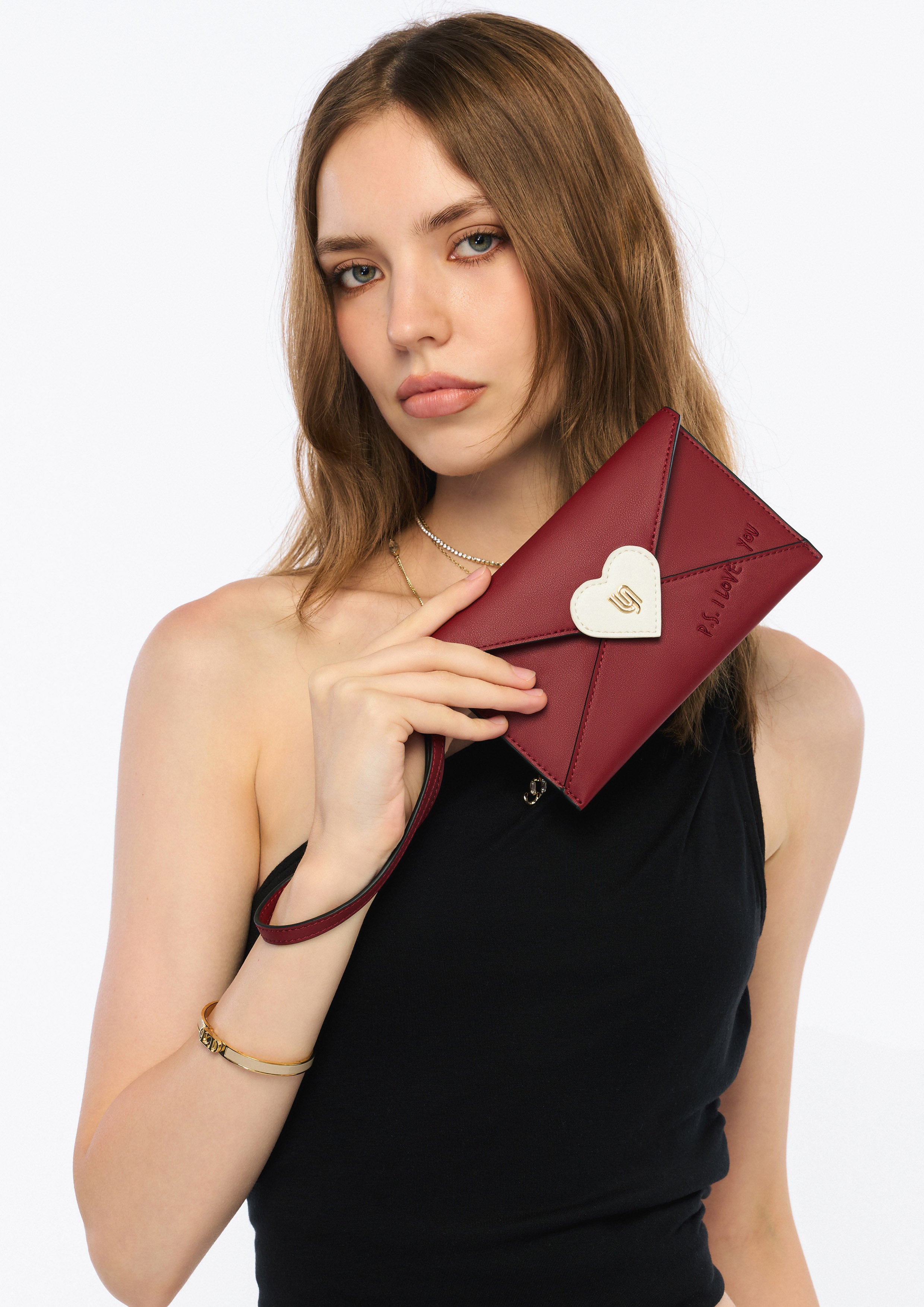 กระเป๋าสตางค์คล้องมือ Cheryl Infinite