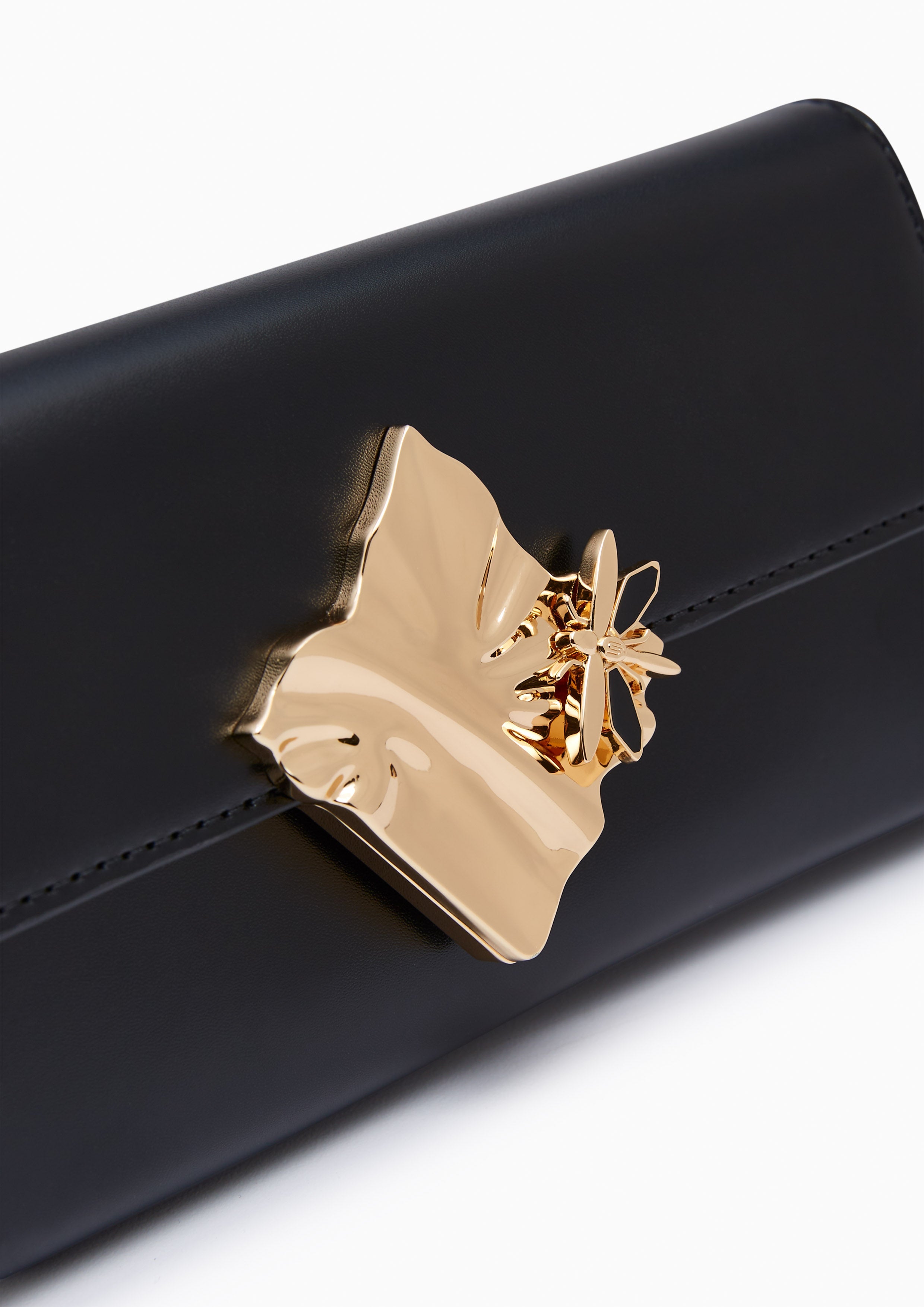 Voda Infinite Long Wallet On Chain Black