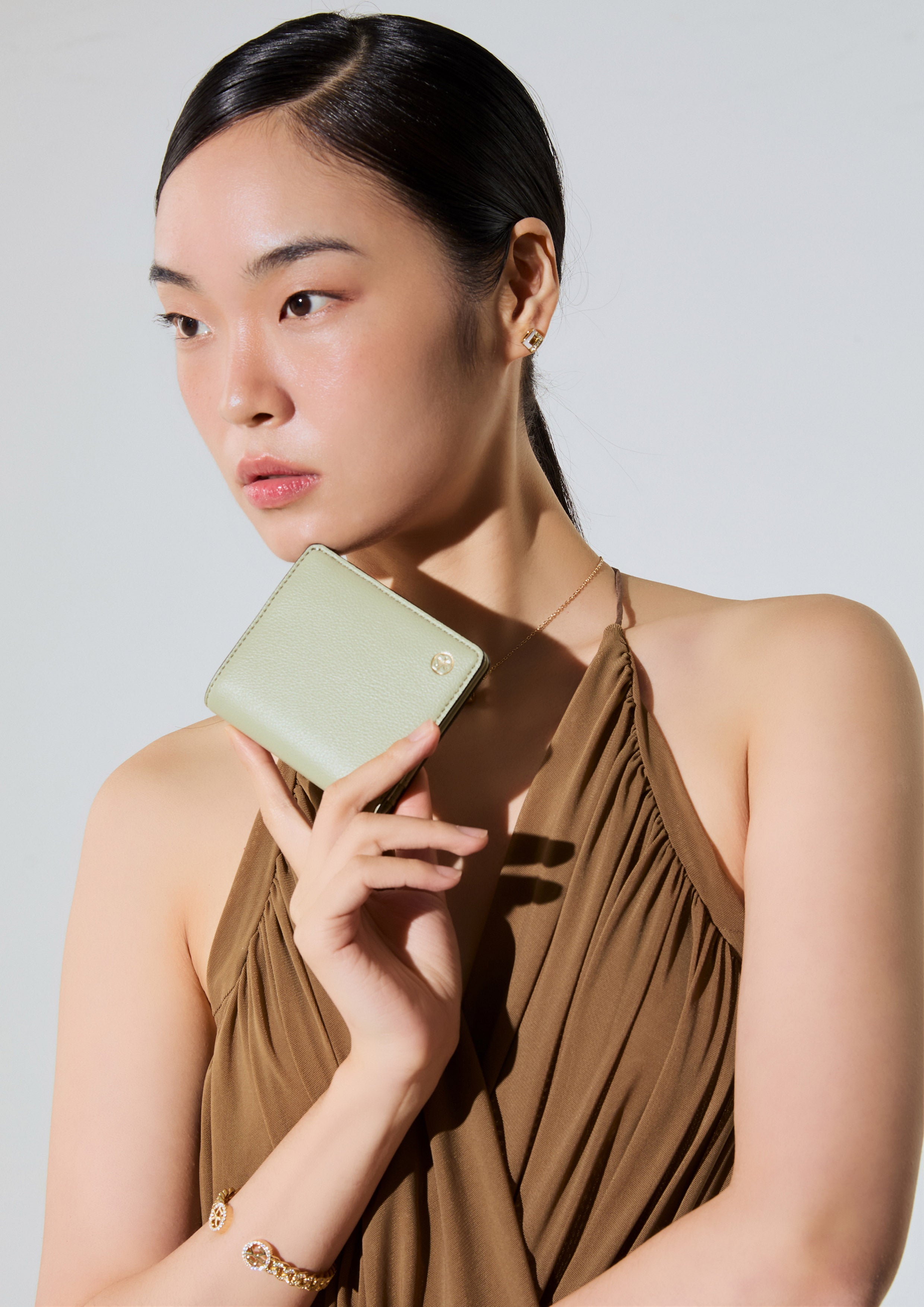 กระเป๋าสตางค์ Atelier