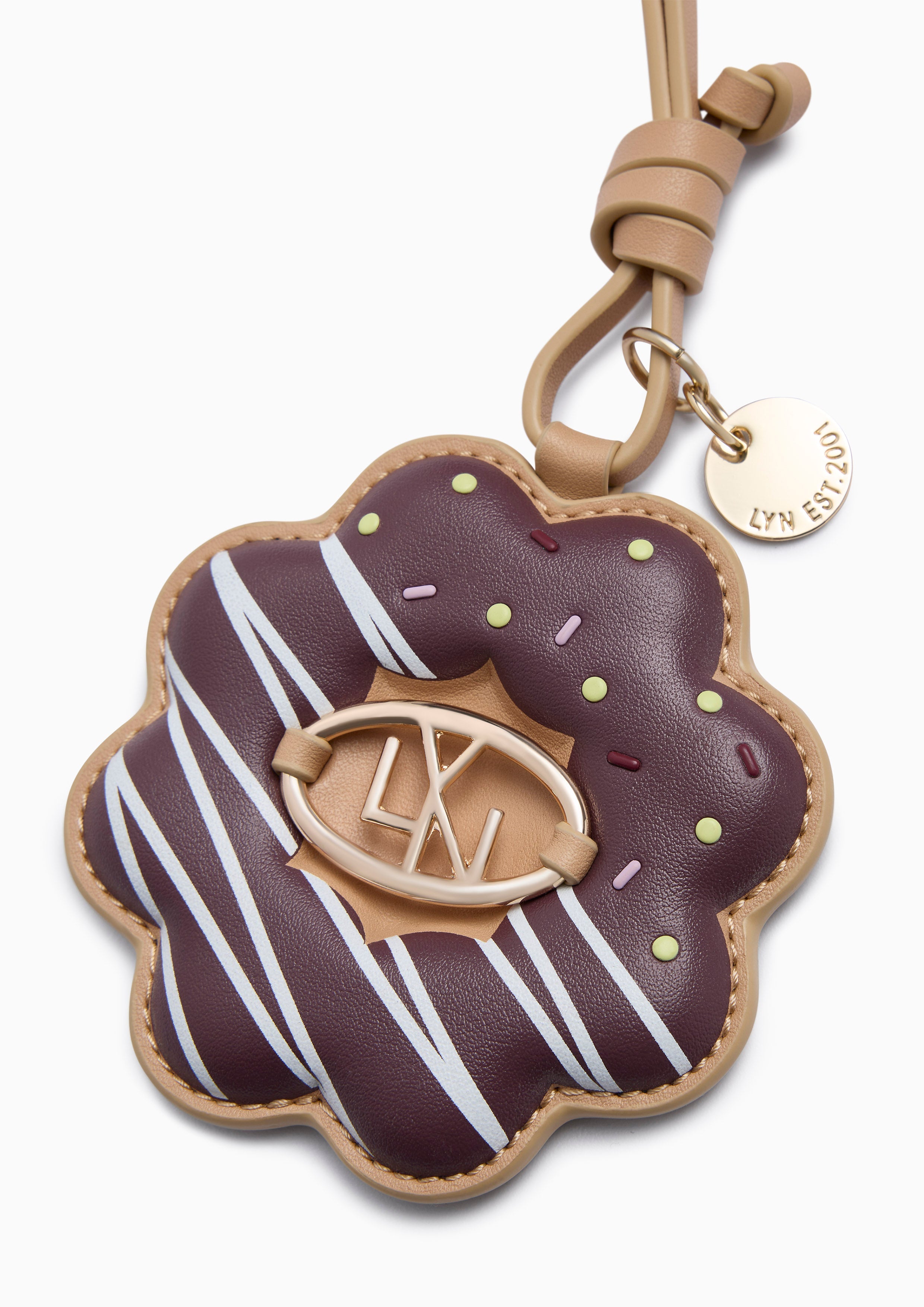 Pondering Keychain Dark Brown