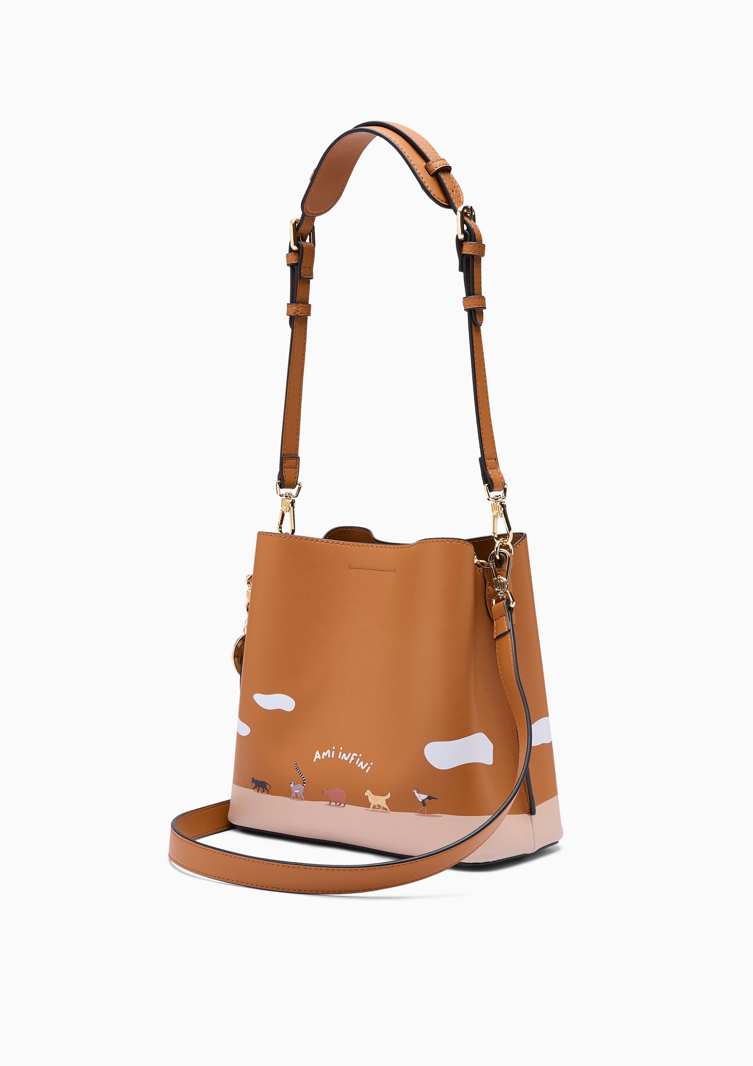 Amitie M Bucket Bag Tan