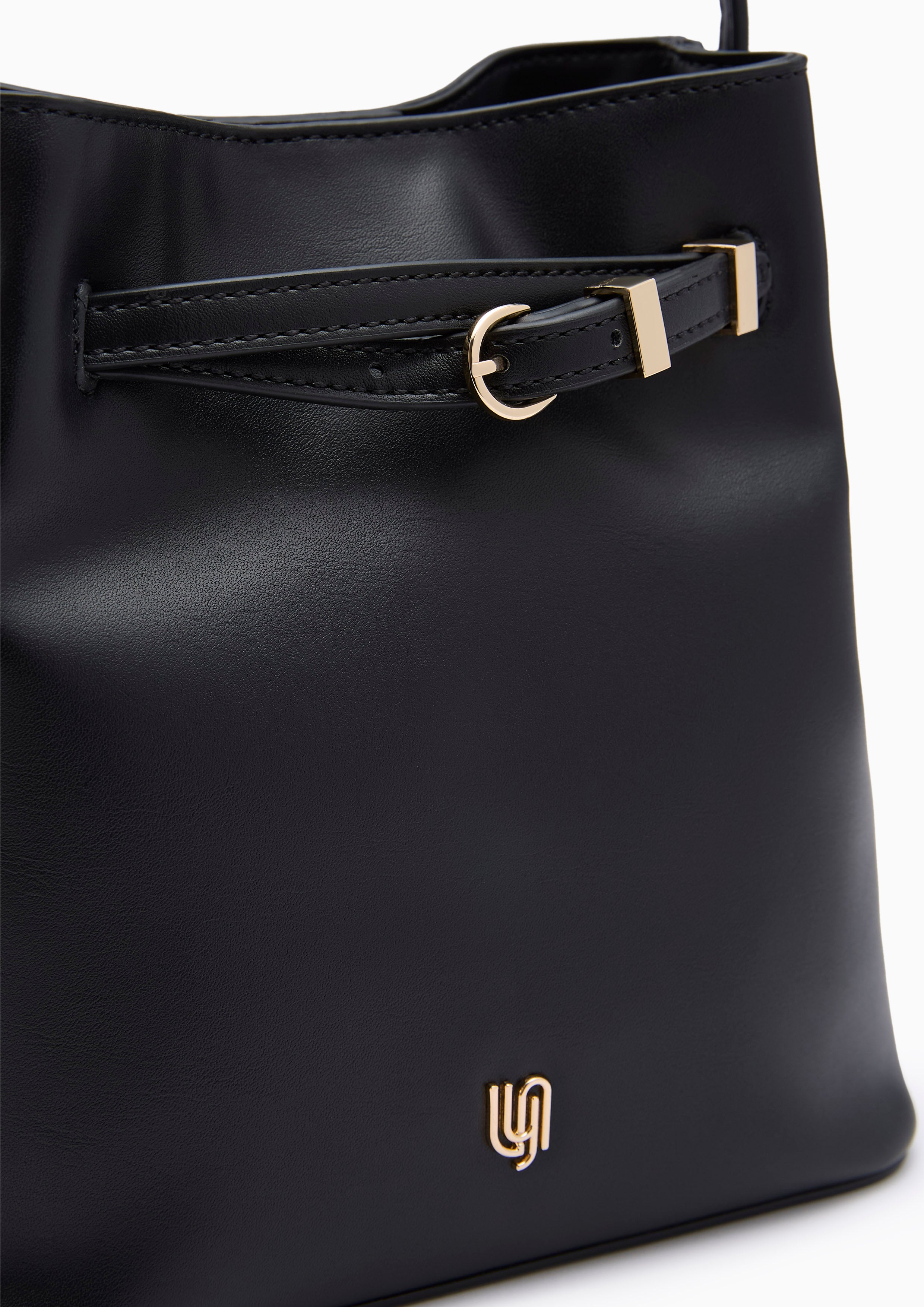 Tempest Infinite M Bucket Bag Black