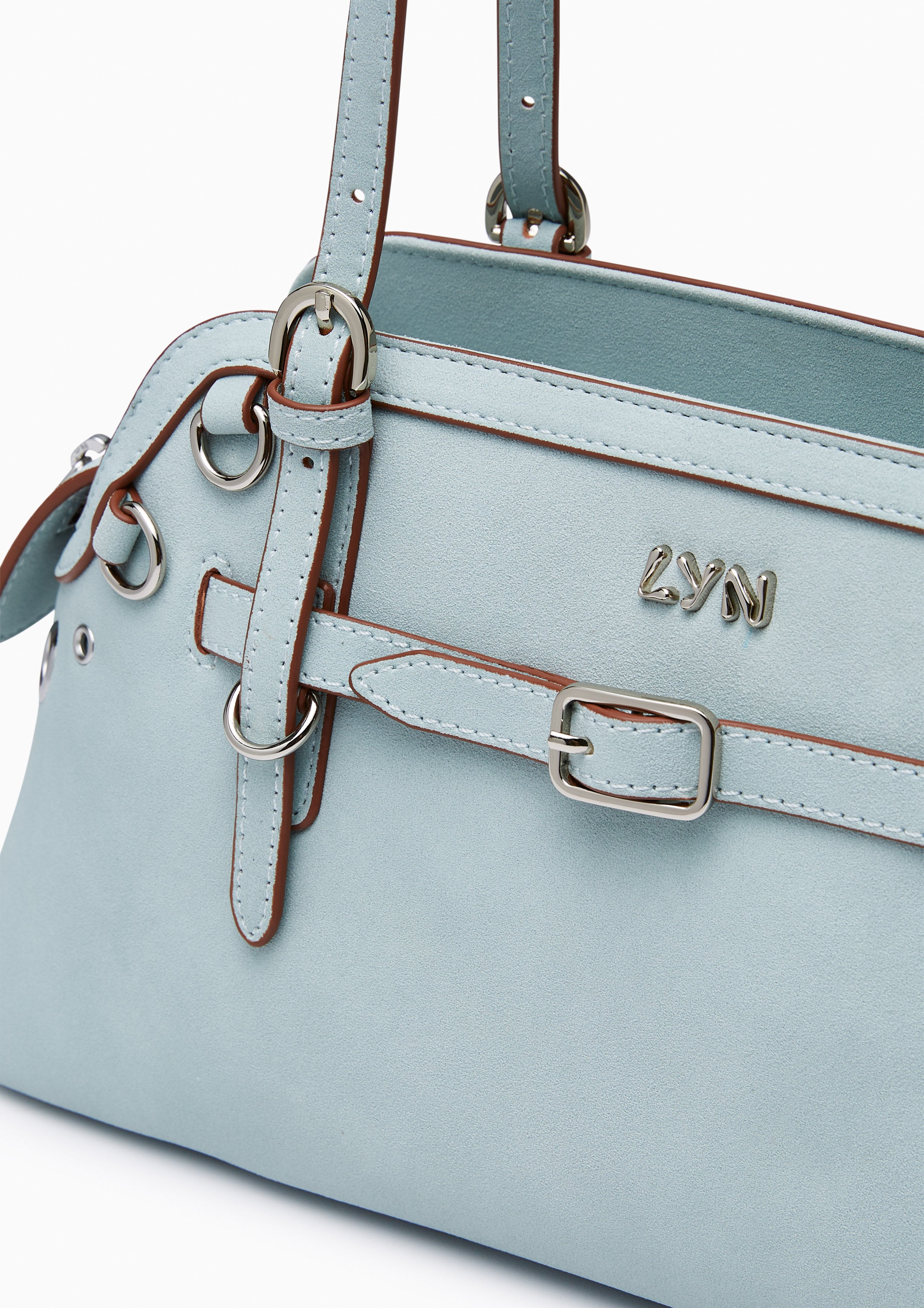 กระเป๋าสะพายไหล่ รุ่น Bibbo M Shoulder Bag