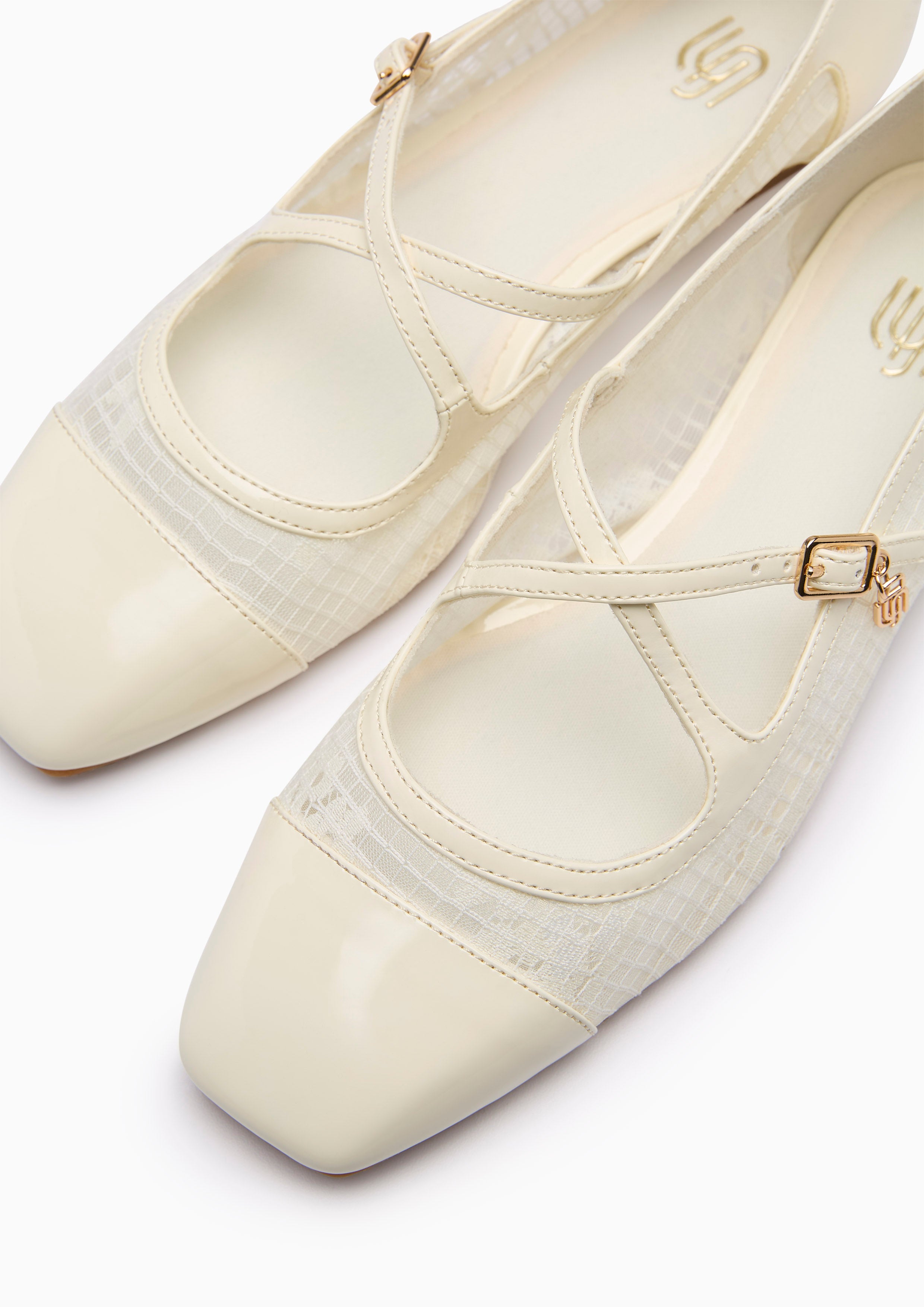 Romilly Infinite Flat Ballerina Ivory