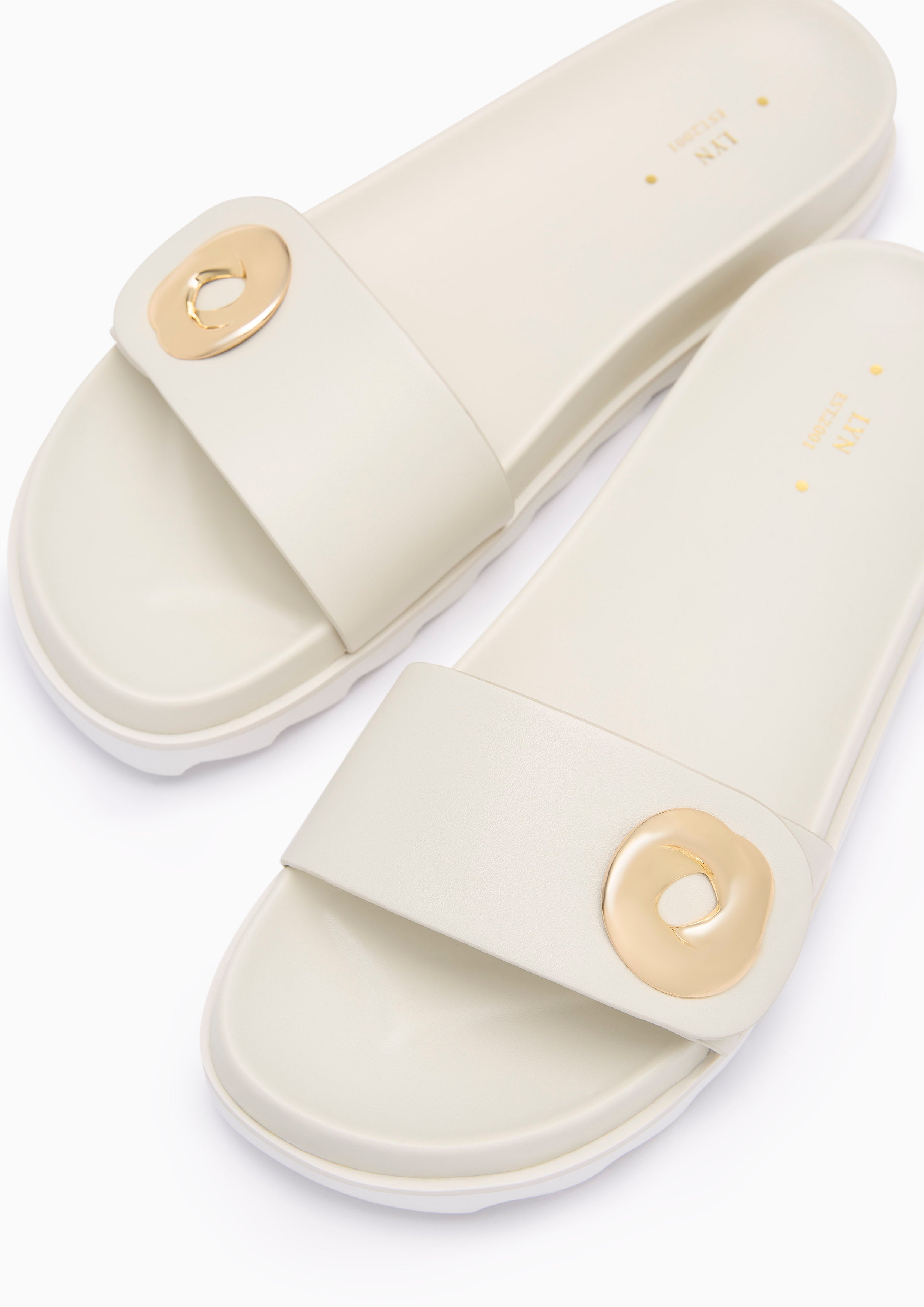 Lay Flat Sandal Off-White