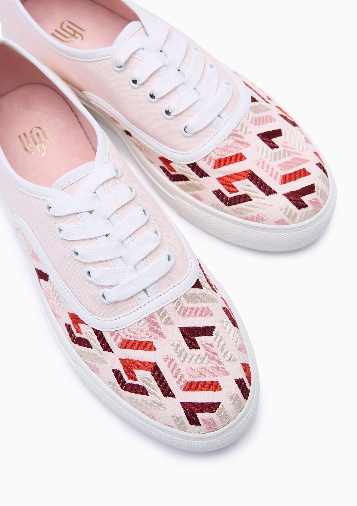Vanna Infinite Lace-Up Sneaker Light Pink