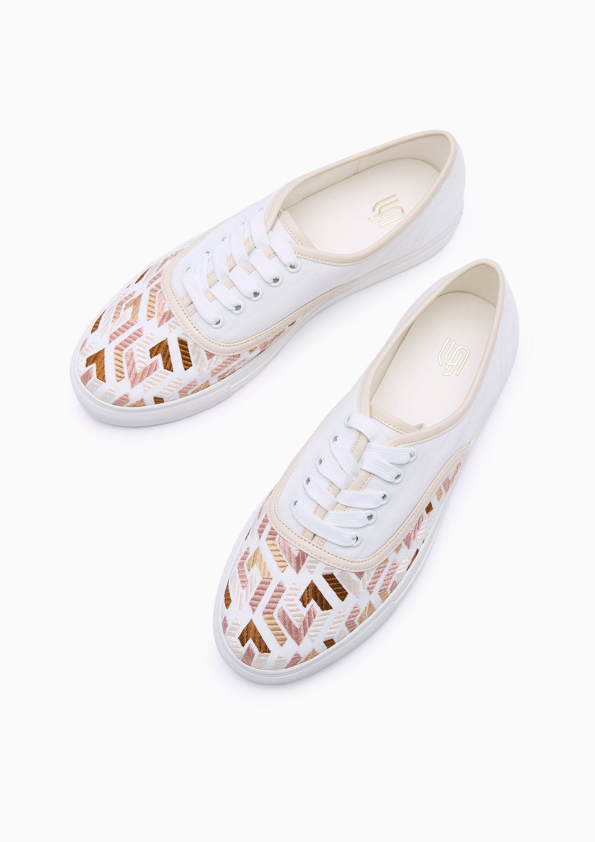 Vanna Infinite Lace-Up Sneaker Off-White