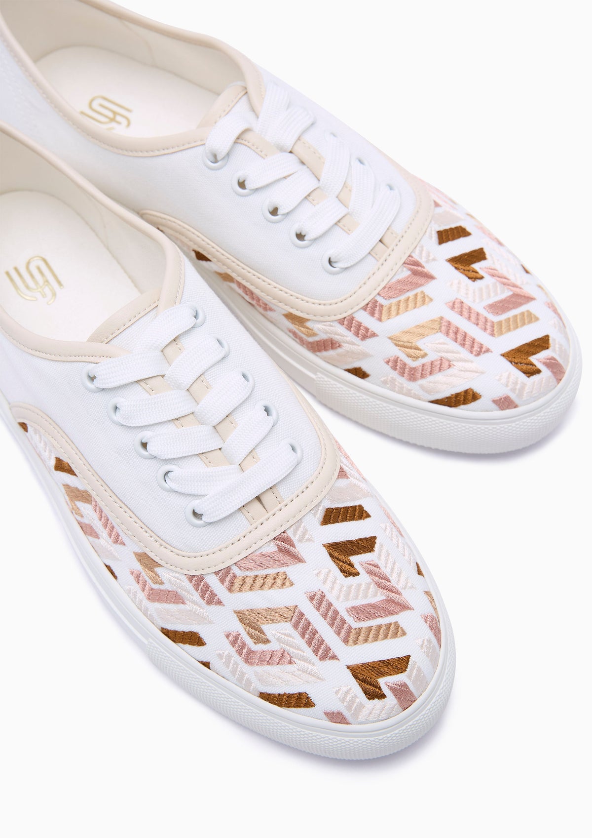 Vanna Infinite Lace-Up Sneaker Off-White