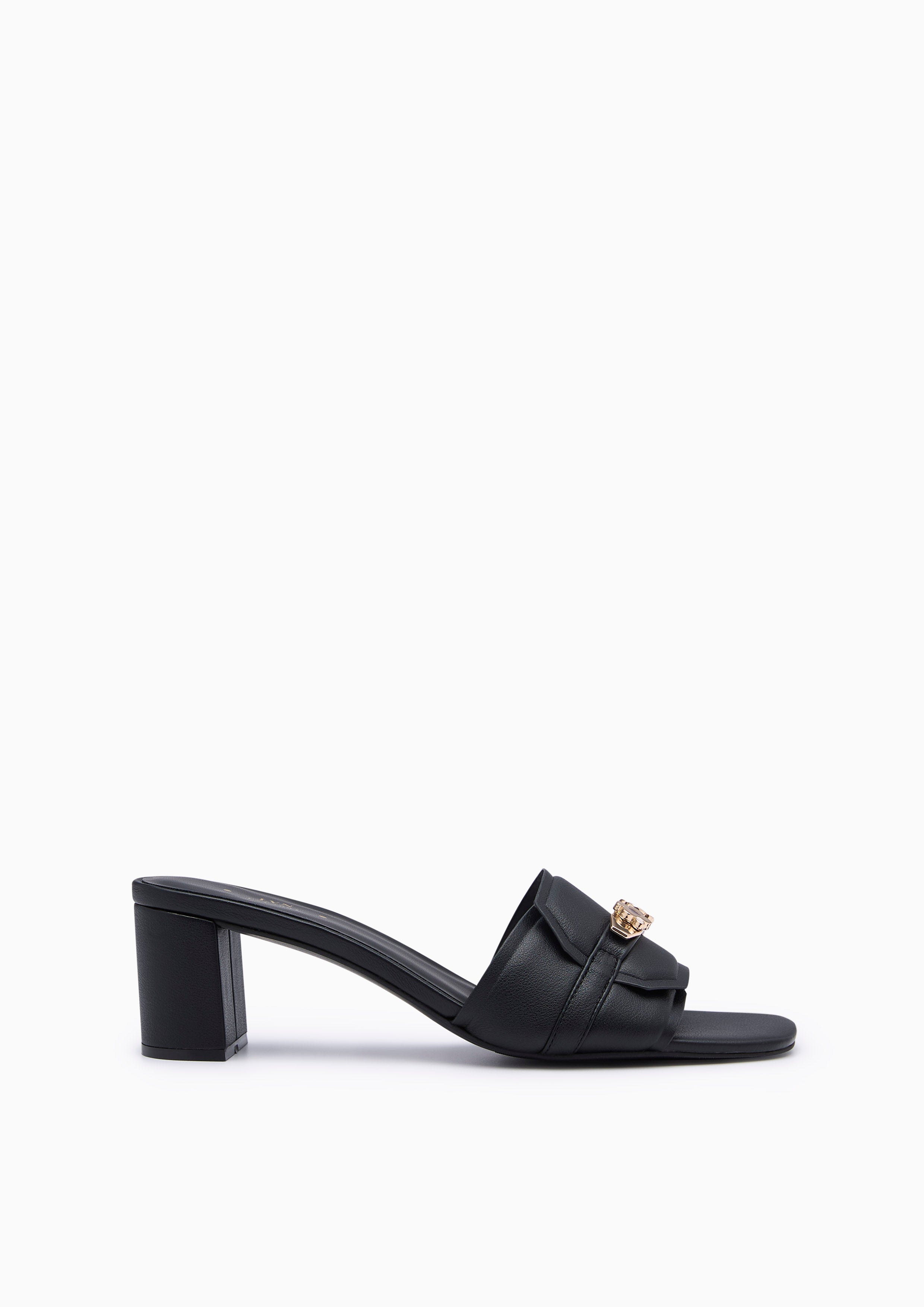 Master Mid Poppy Heel Sandal Black