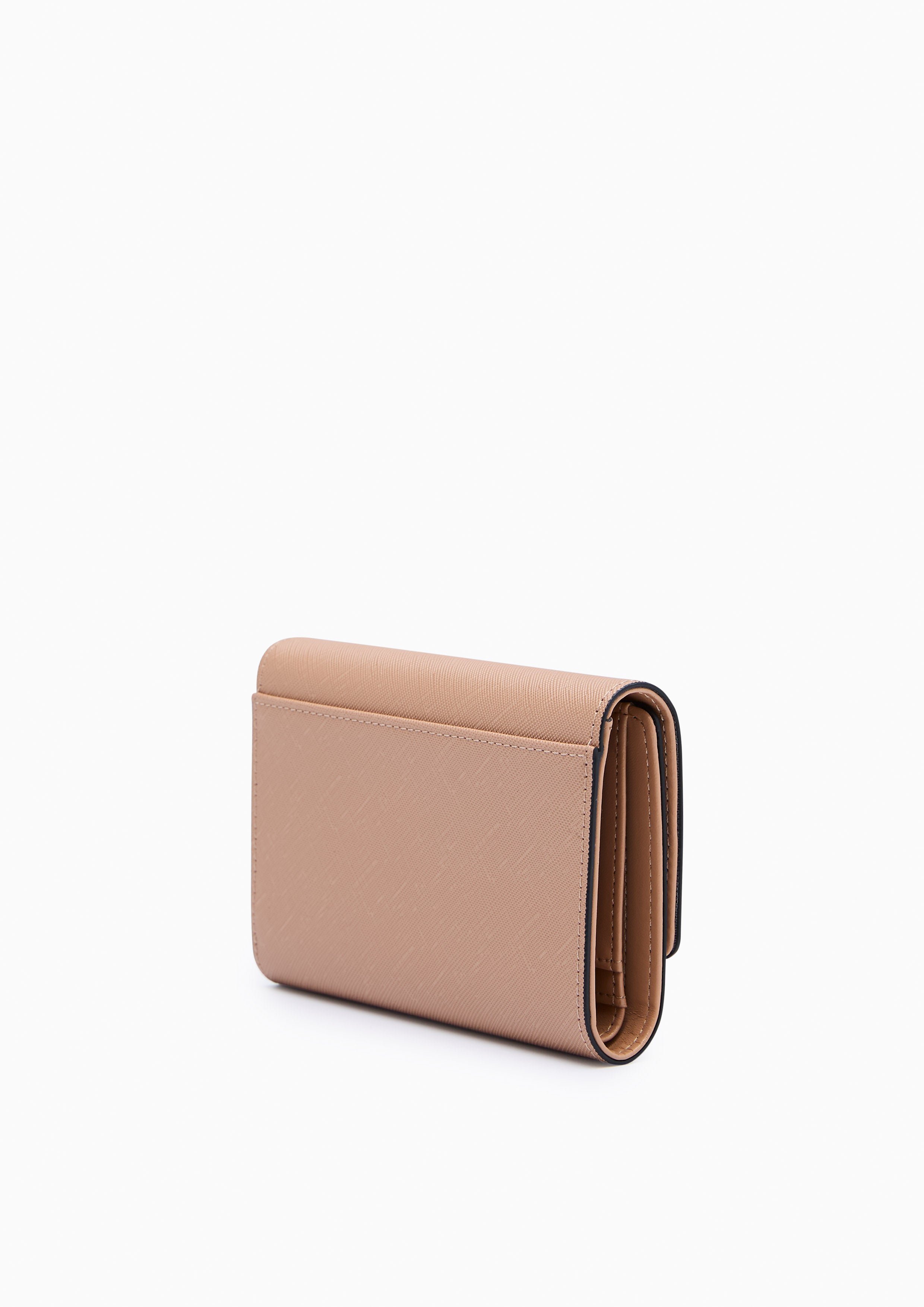 กระเป๋าสตางค์ใบสั้น รุ่น Addison Flap Semi Wallet