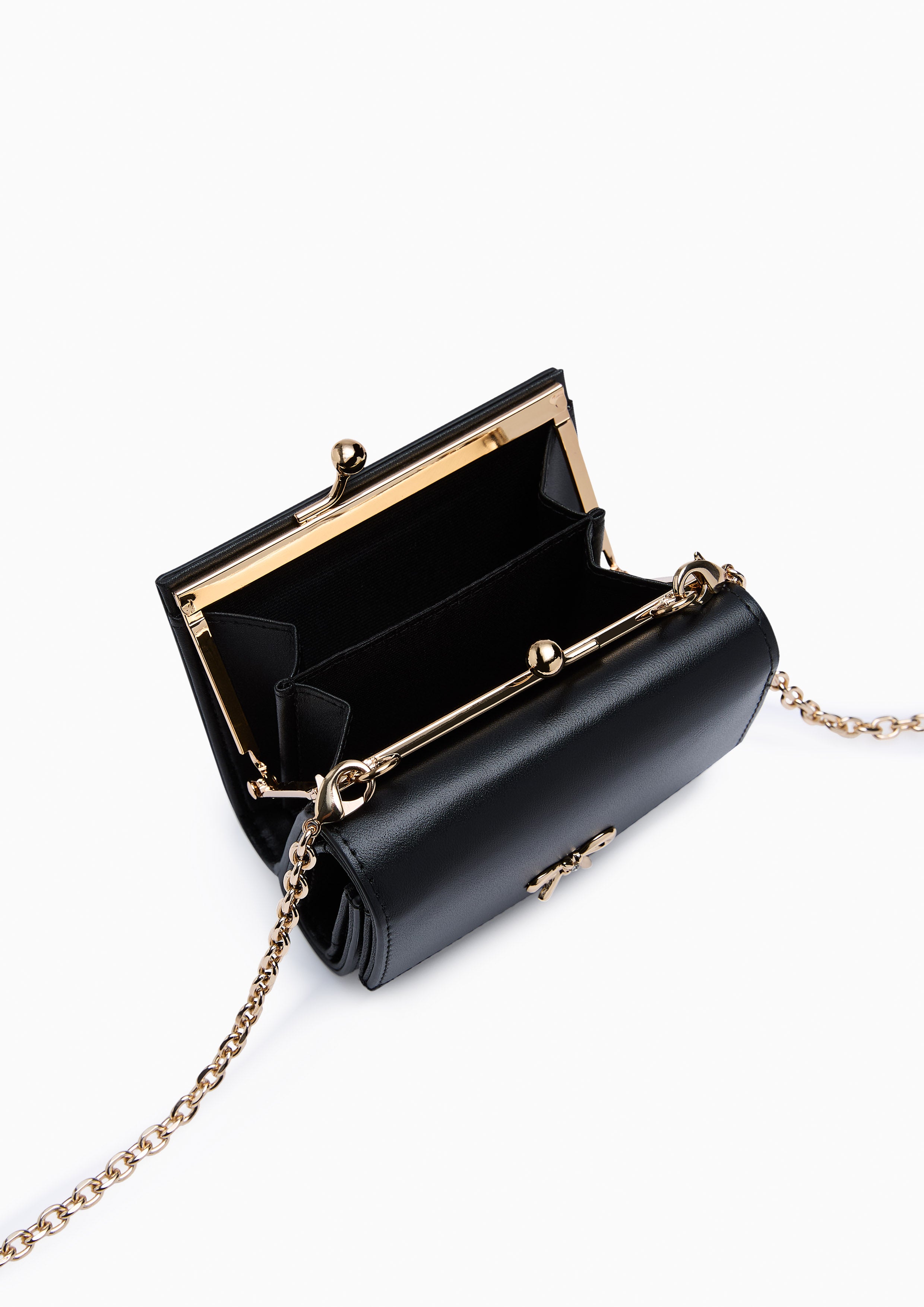 กระเป๋าสตางค์สะพายข้าง รุ่น Madelynn Short Wallet On Chain