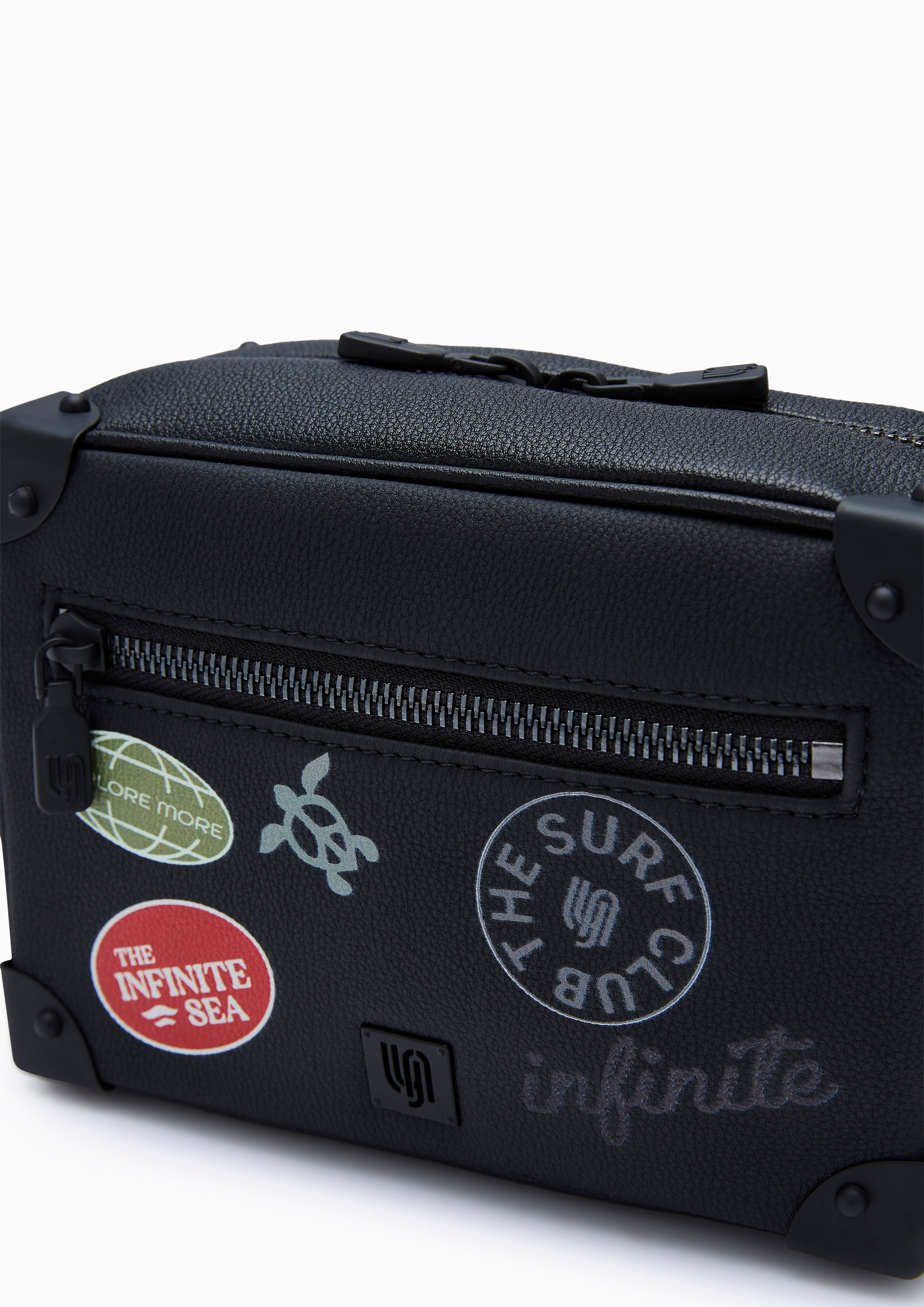 กระเป๋าสะพายข้าง รุ่น Breeze Infinite Box