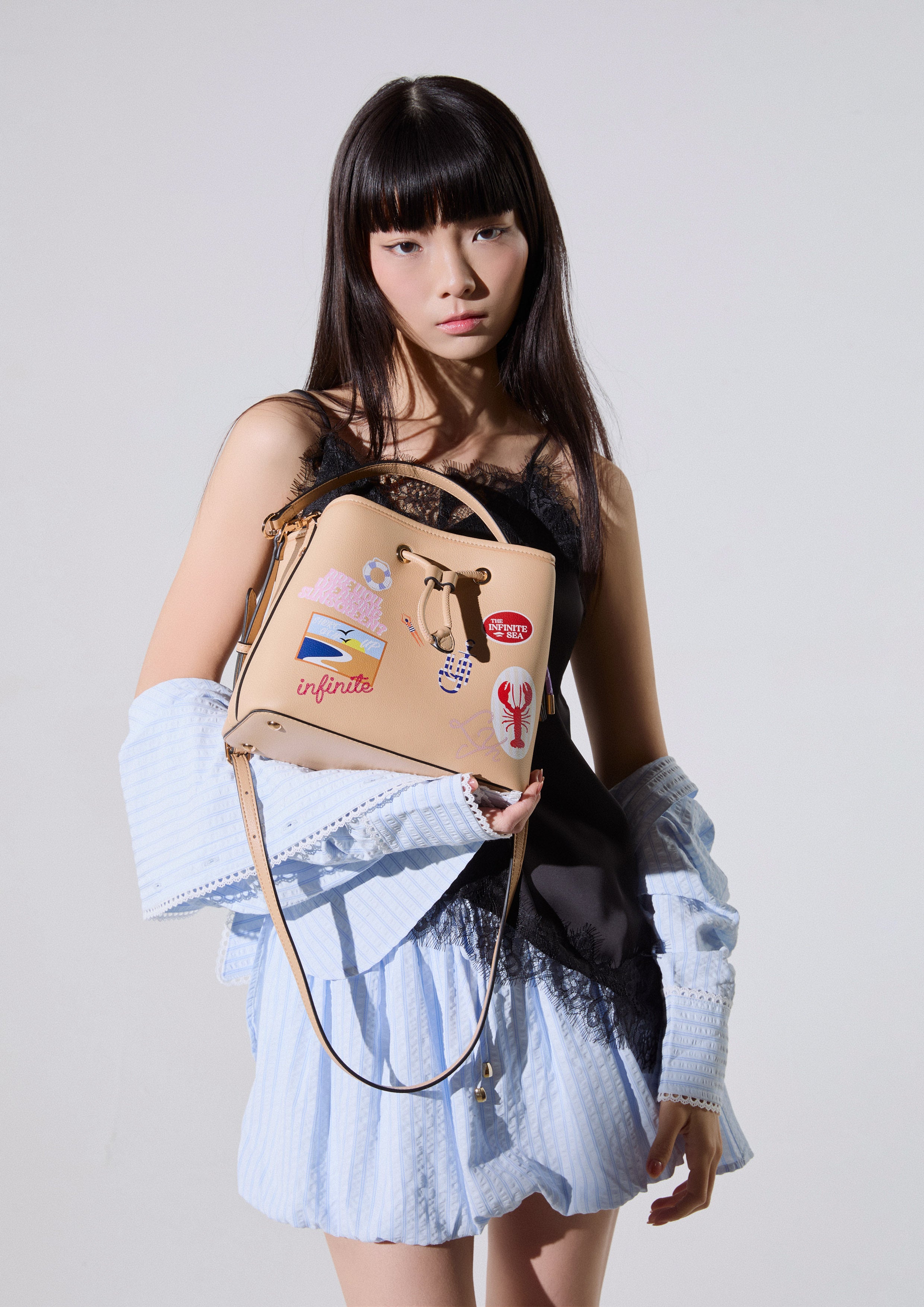 Perona Infinite L Bucket Bag Beige