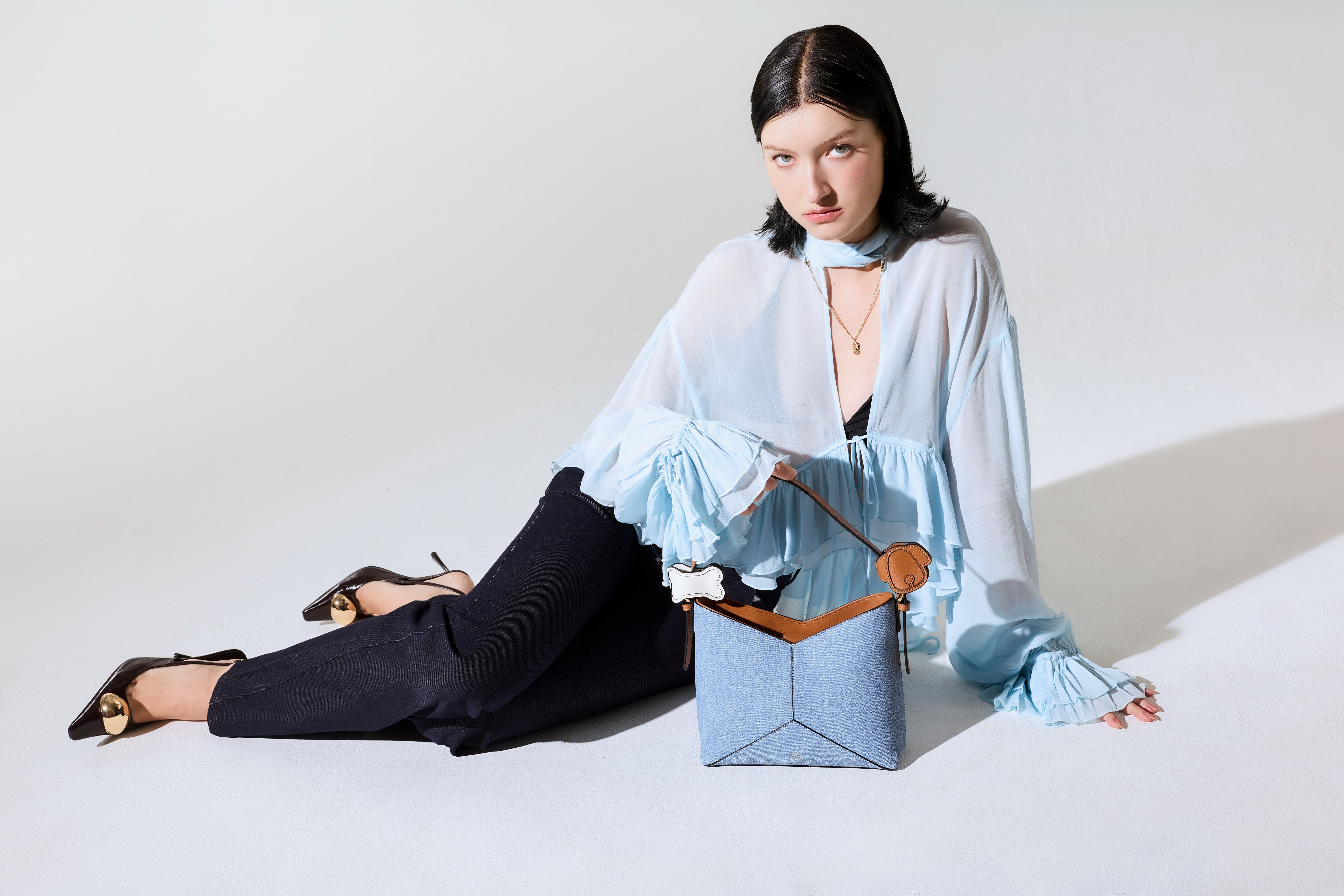 กระเป๋าถือ รุ่น Konner S Tote Bag