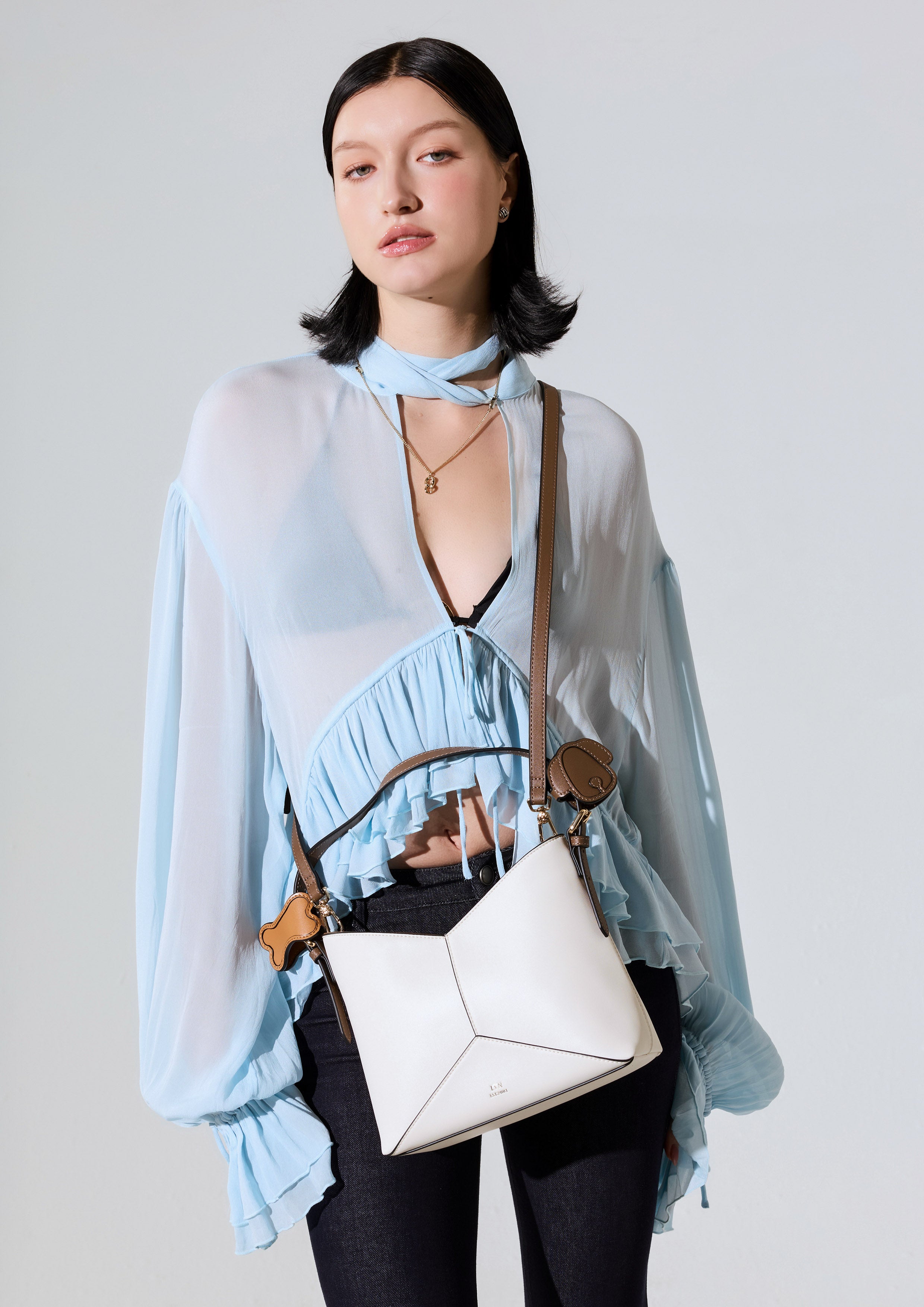 กระเป๋าถือ รุ่น Konner S Tote Bag