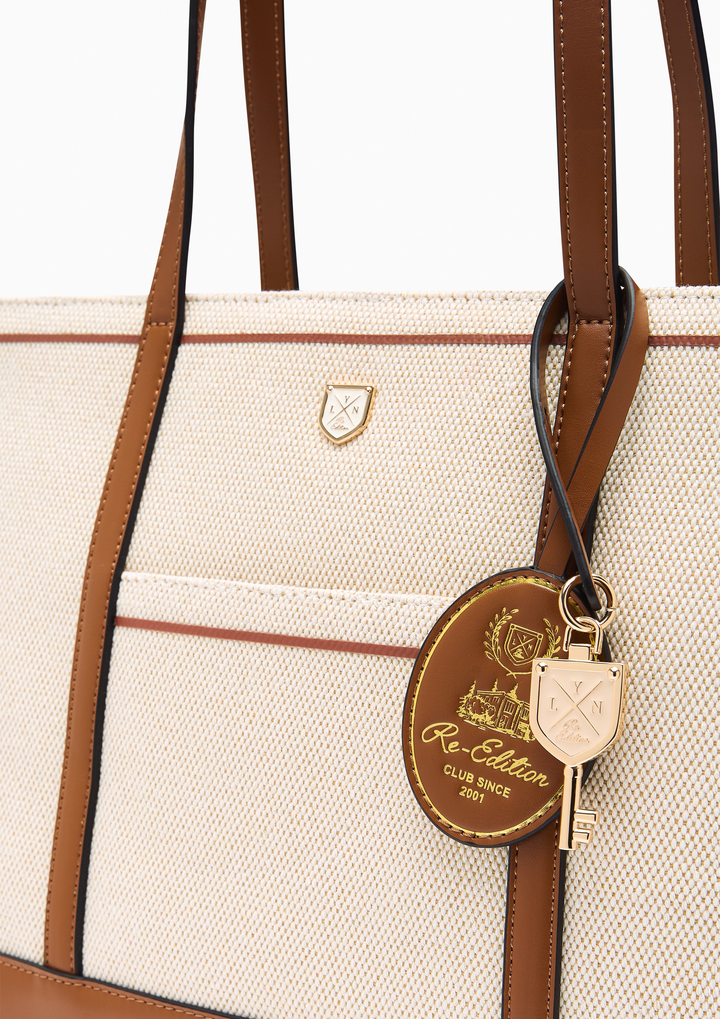 Carina Racquet L Bucket Bag Beige