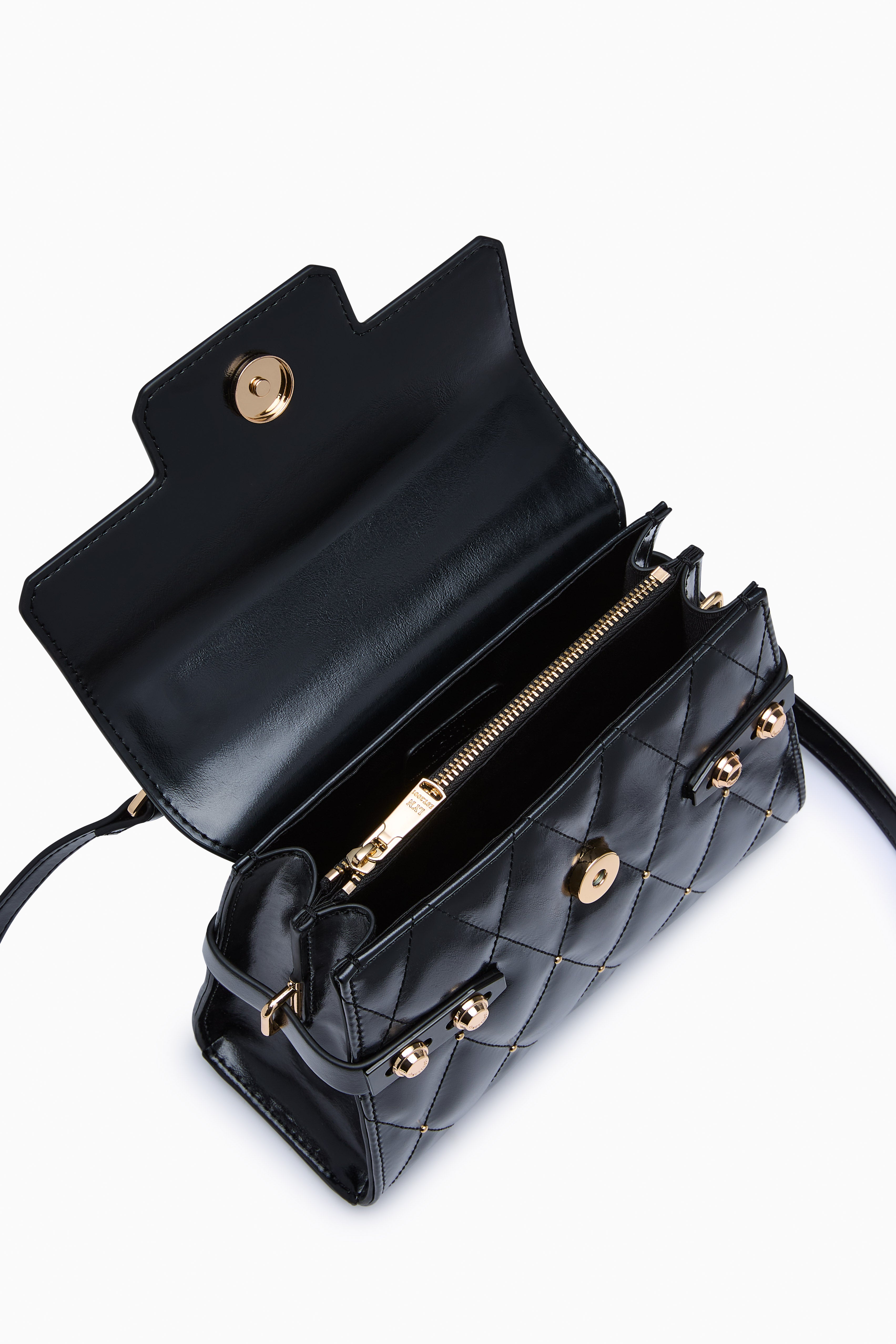 Hera Fineness S Flap Handbag Black