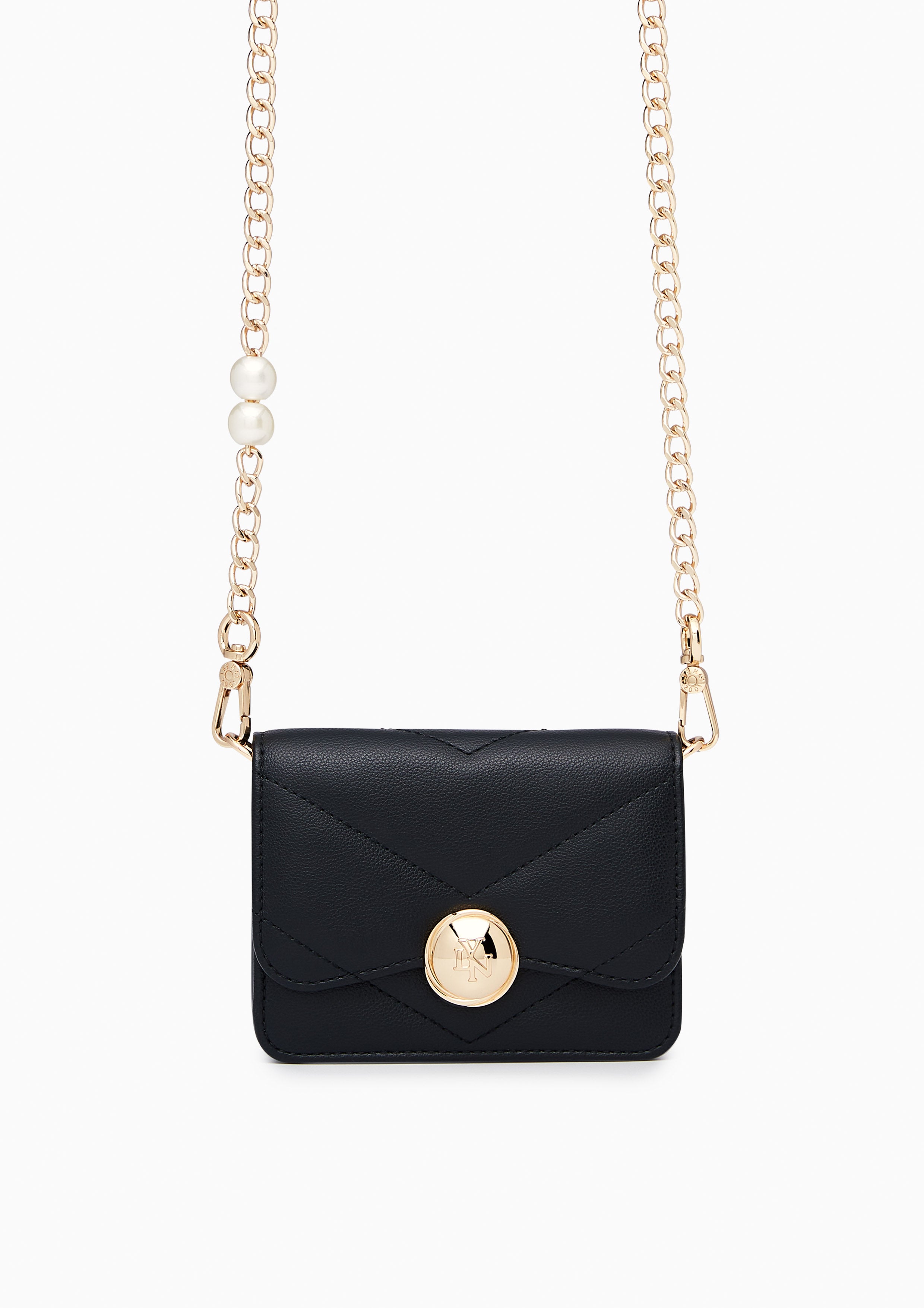 Jaydar Short Wallet On Chain Black