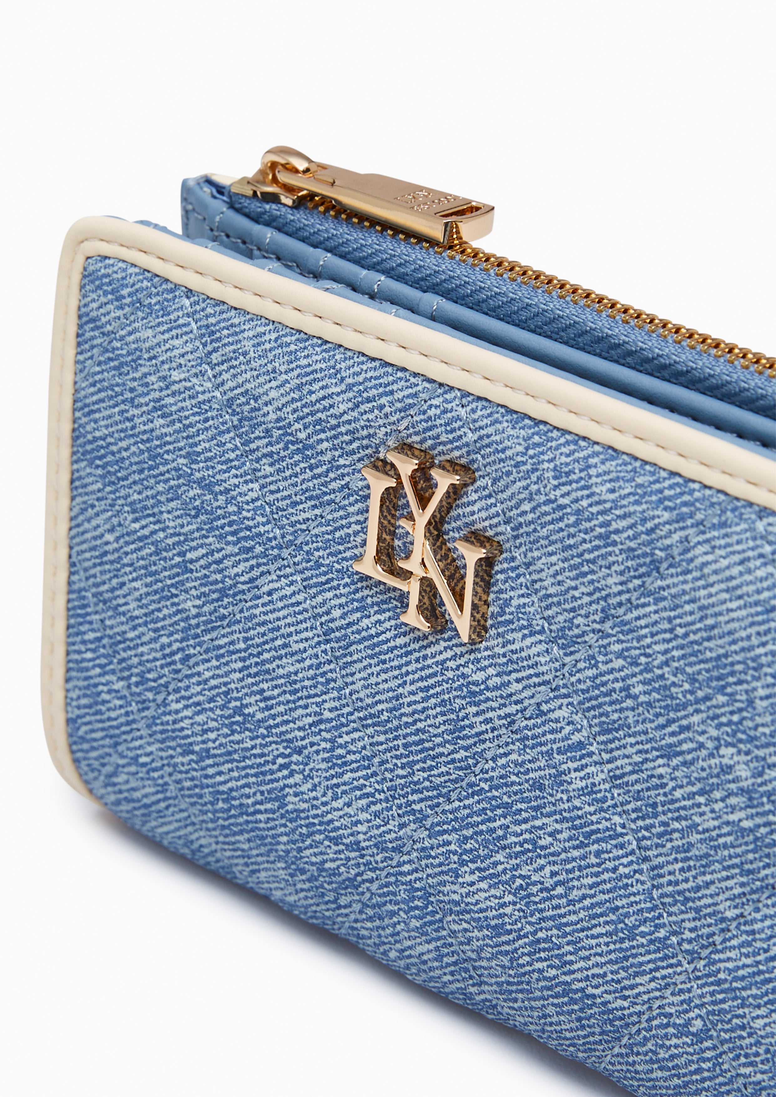 กระเป๋าสตางค์ใบสั้น รุ่น Becky