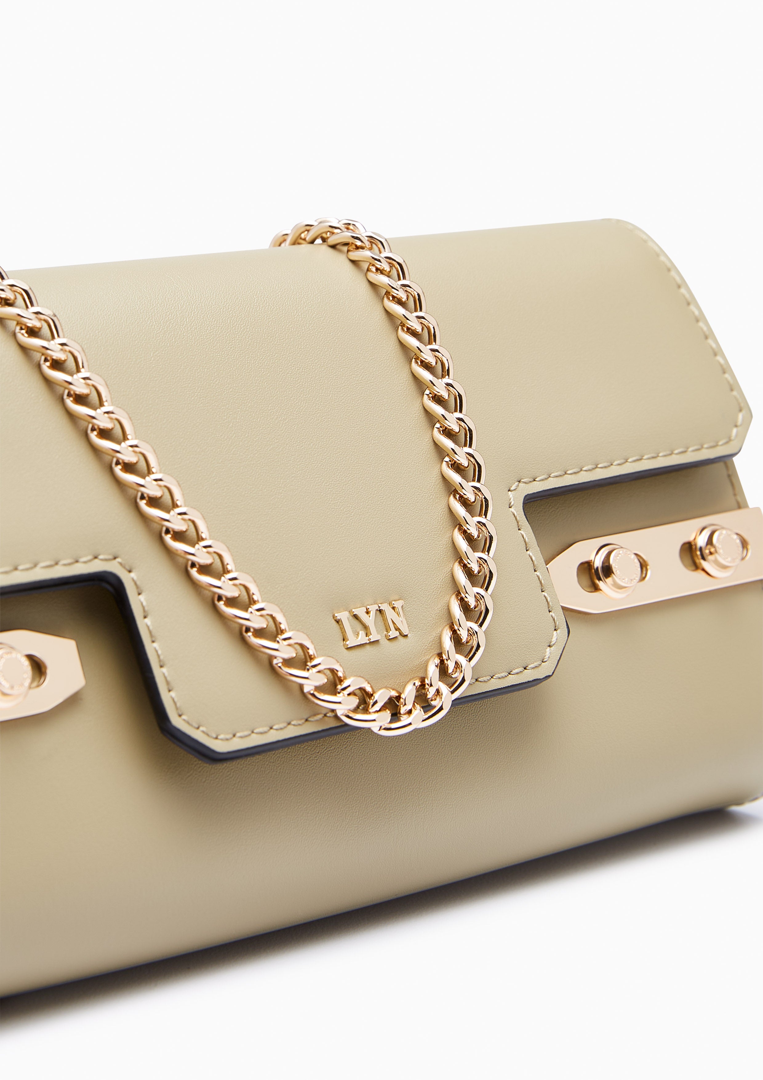 กระเป๋าสตางค์สะพายข้าง รุ่น Fineness Revision Long