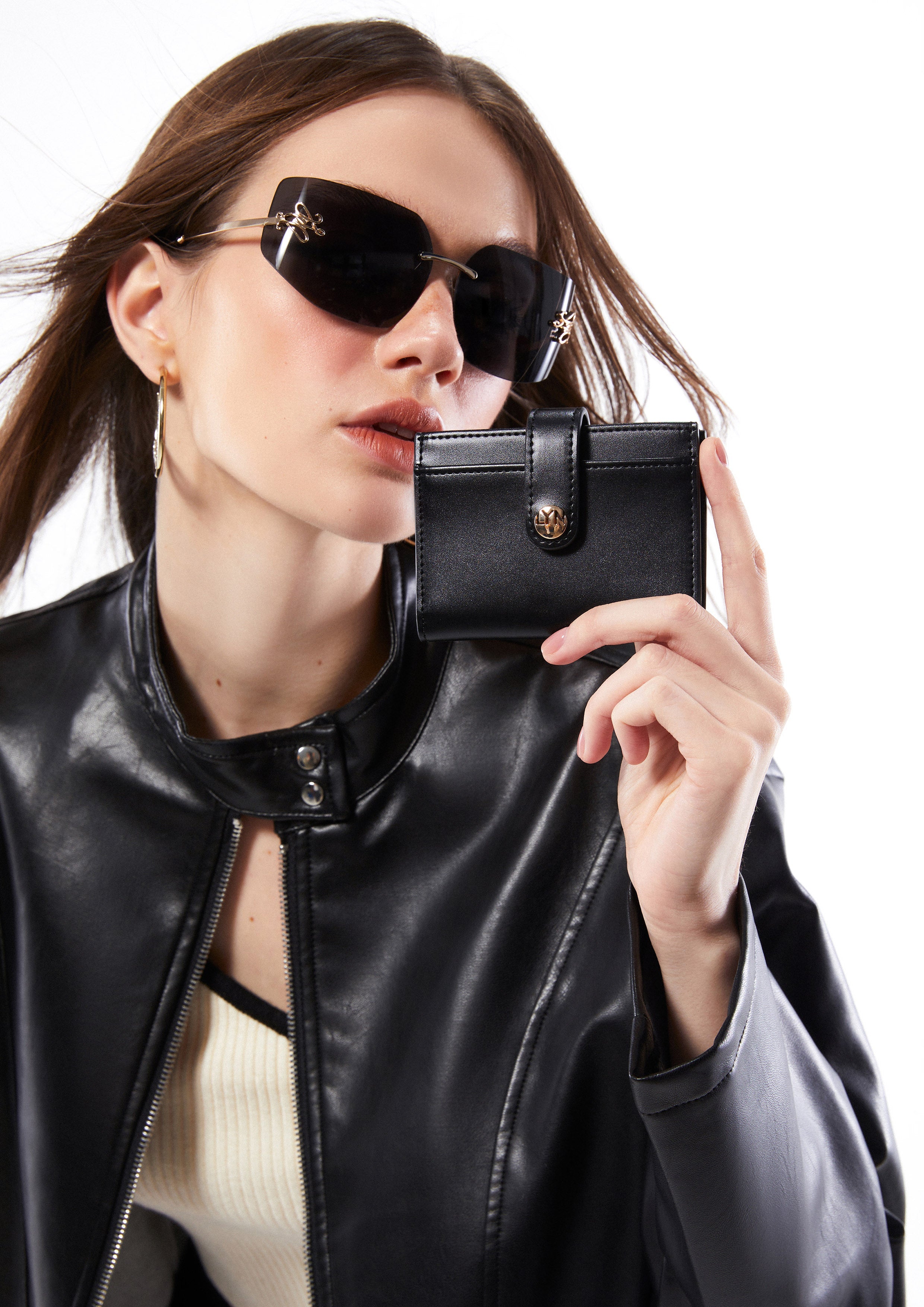 กระเป๋าใส่บัตร Essential Pocket