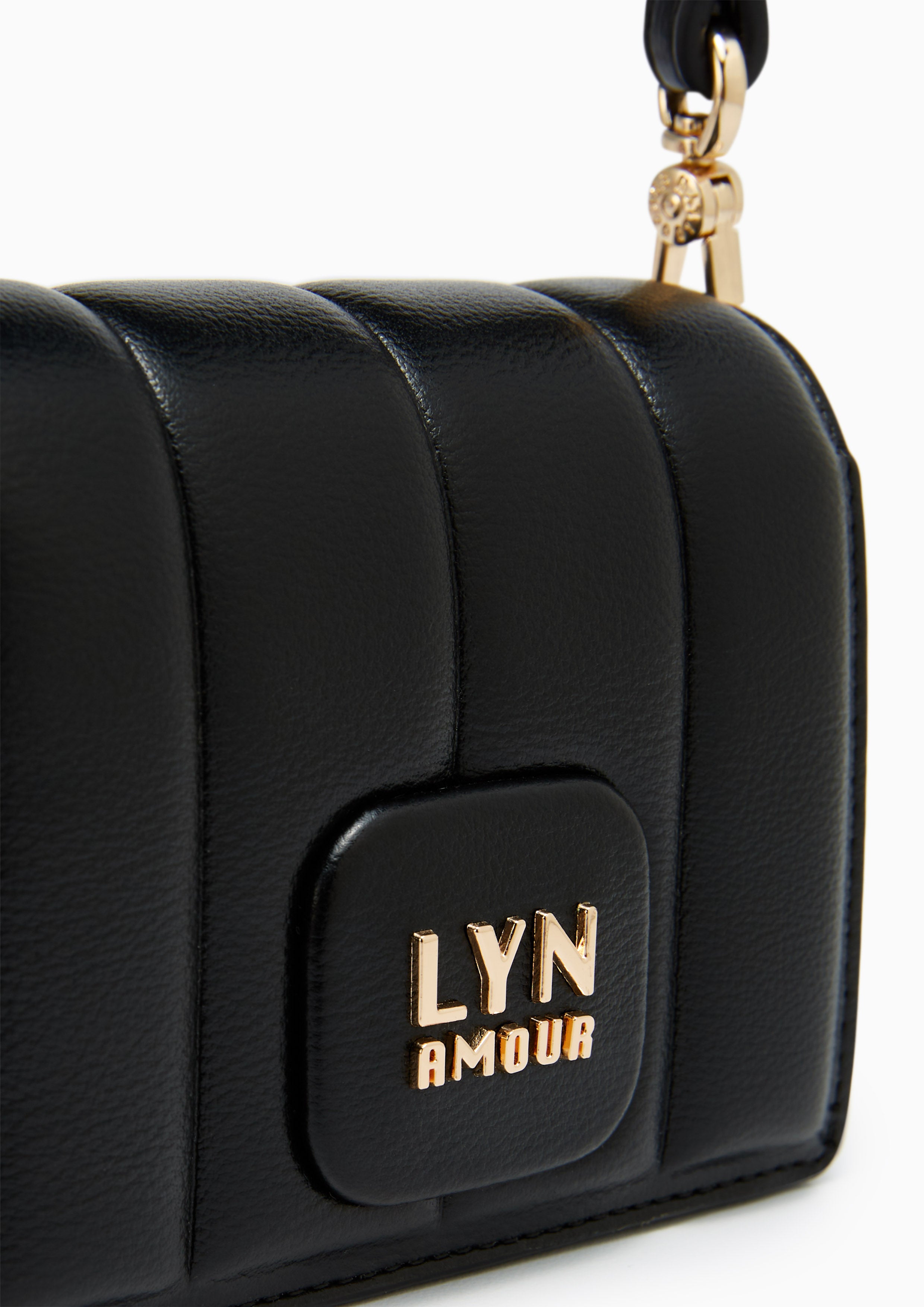 Naw Patti Short Wallet On Chain Black : ร้านลินออนไลน์อย่าง