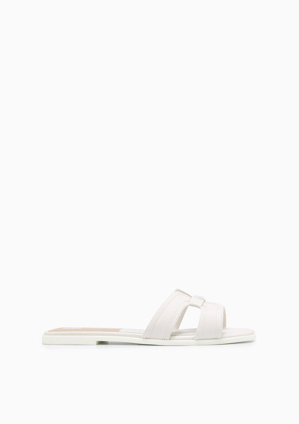 Hey Monotone Flat Slip-Ons White : ร้านลินออนไลน์อย่างเป็นทางการ | Lyn ...