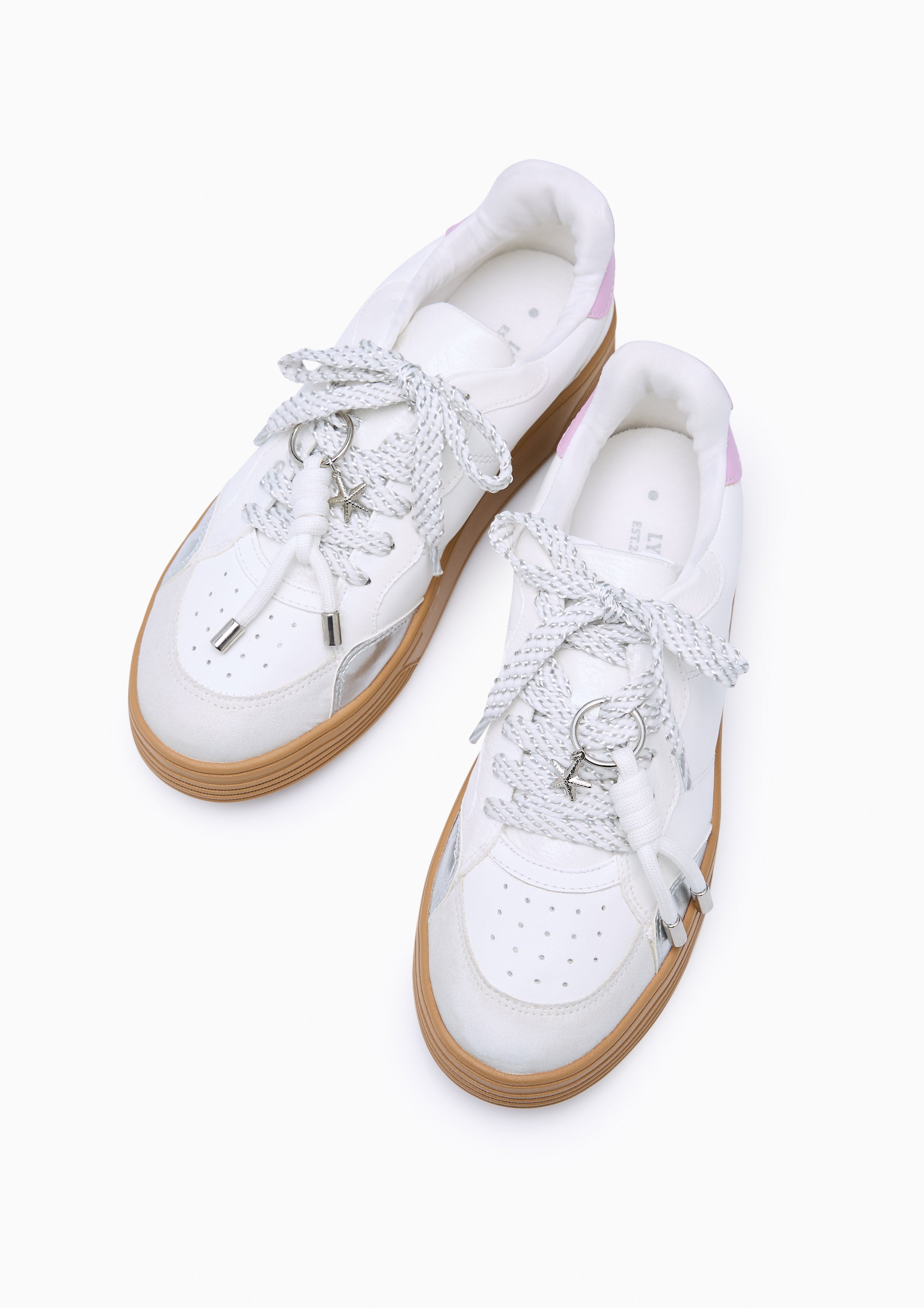 Medal Flat Sneakers White